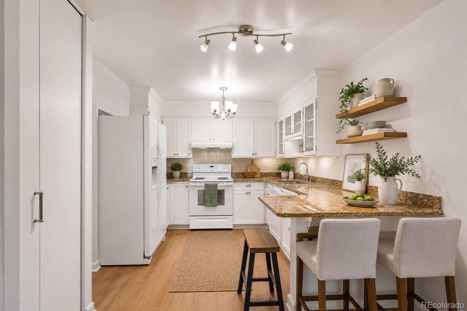 MLS Image #3 for 755 s alton way,denver, Colorado