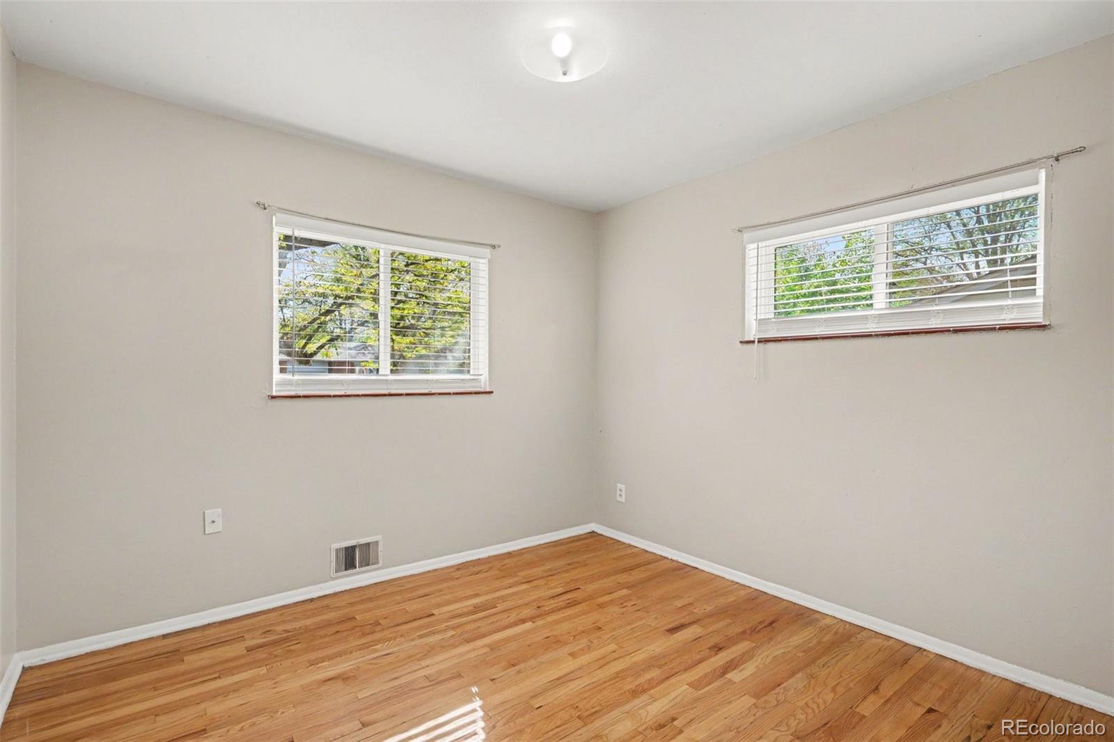 MLS Image #13 for 3217 s stuart street,denver, Colorado