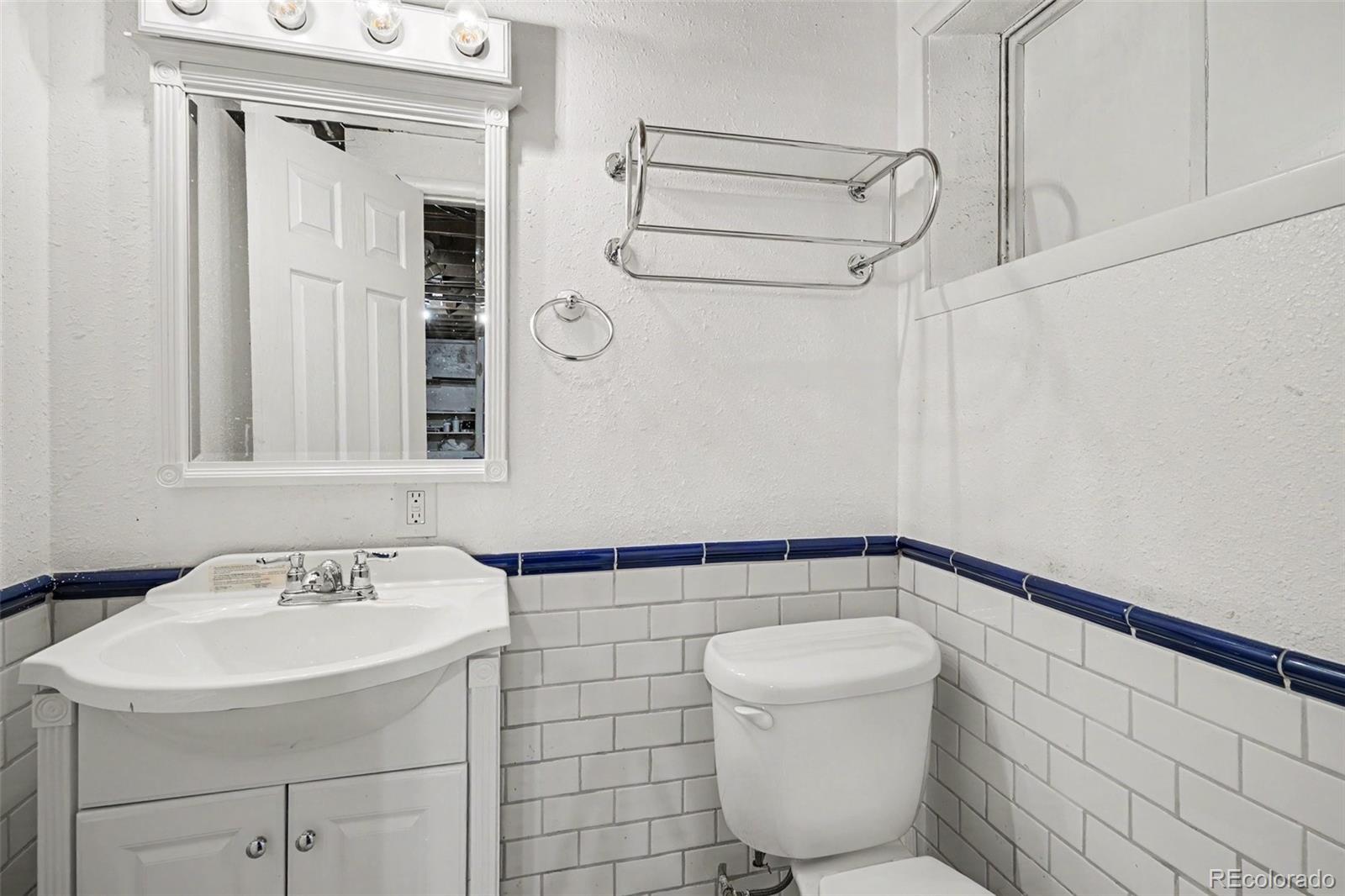 MLS Image #20 for 3217 s stuart street,denver, Colorado