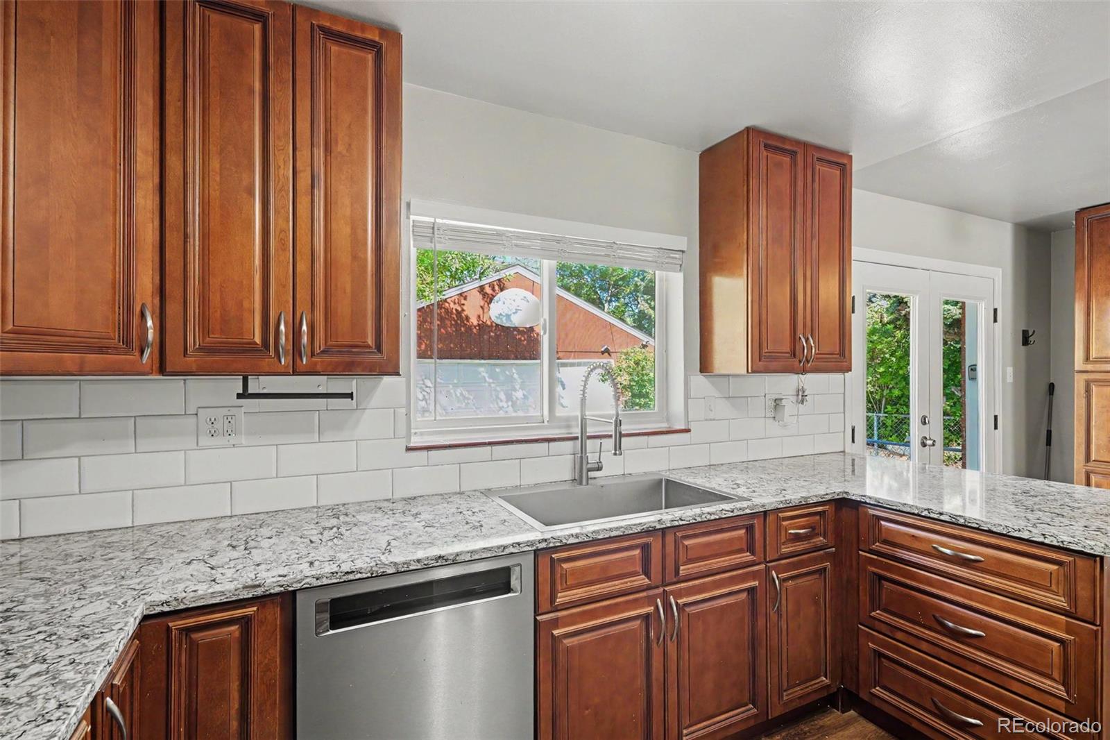 MLS Image #9 for 3217 s stuart street,denver, Colorado
