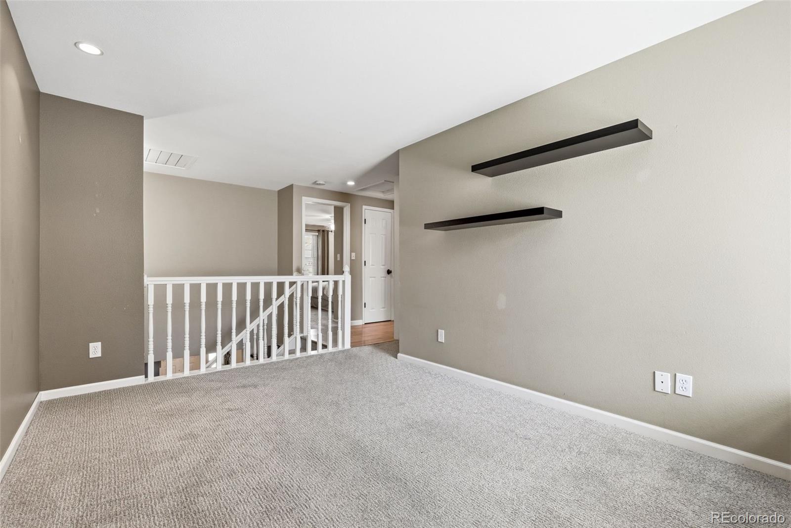 MLS Image #13 for 6950 e briarwood drive,centennial, Colorado