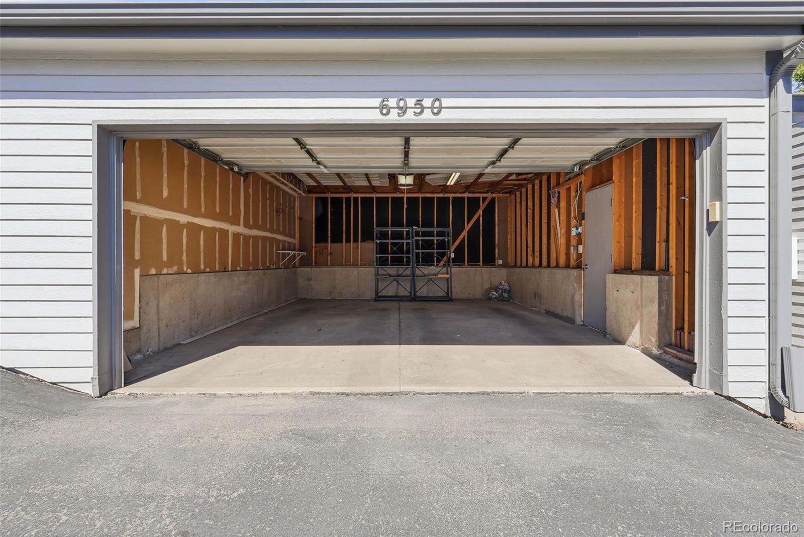 MLS Image #23 for 6950 e briarwood drive,centennial, Colorado