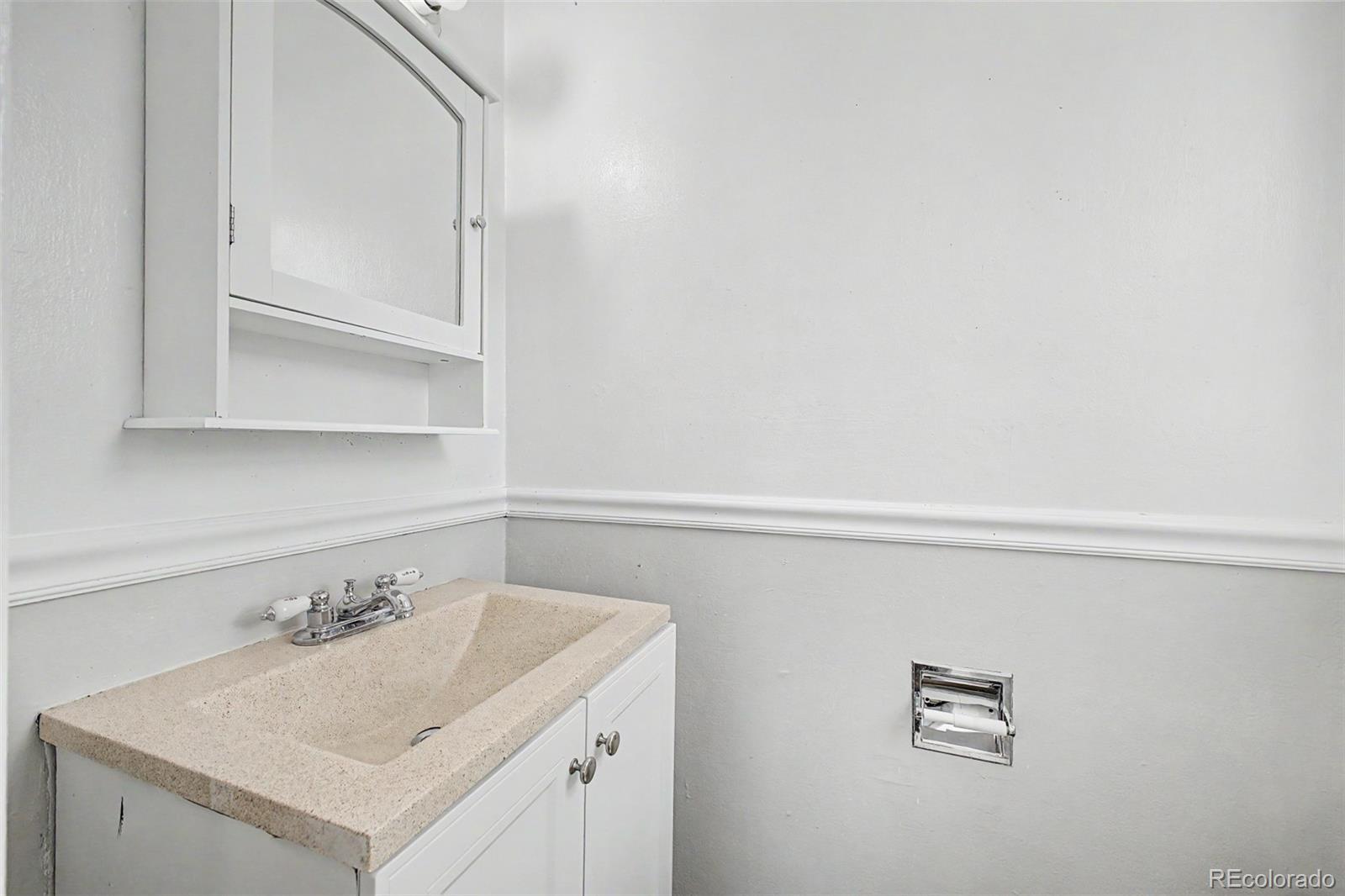 MLS Image #23 for 1042  yuba street,aurora, Colorado