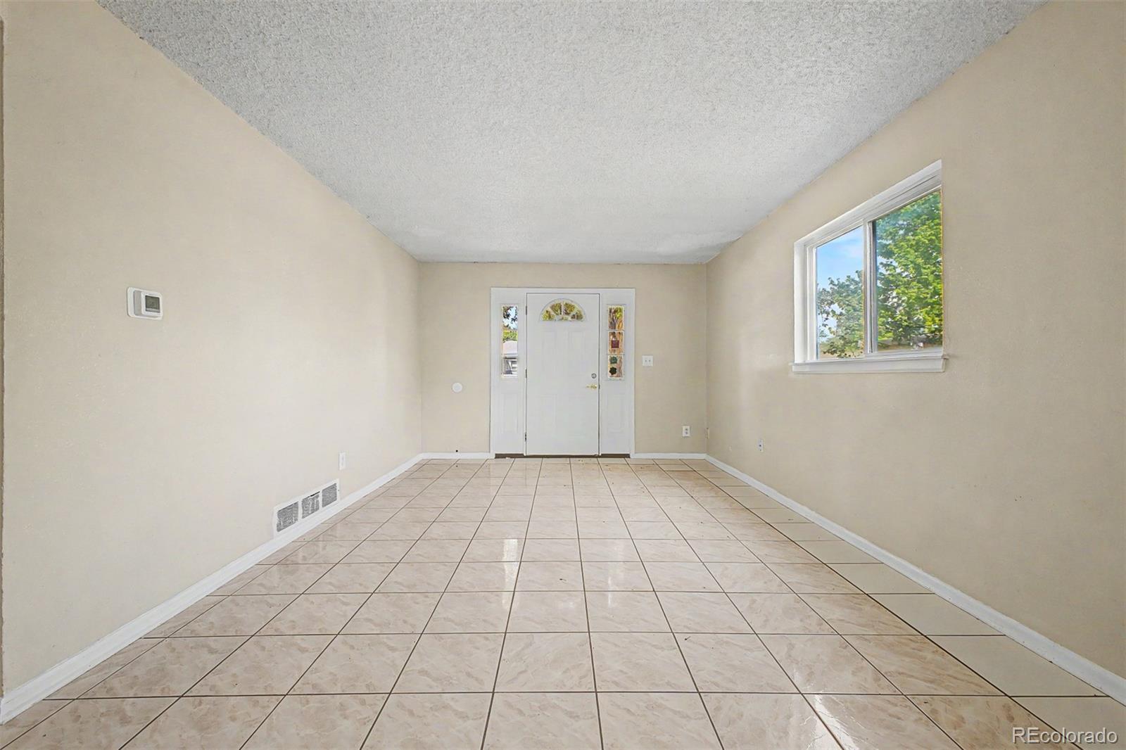 MLS Image #5 for 1042  yuba street,aurora, Colorado