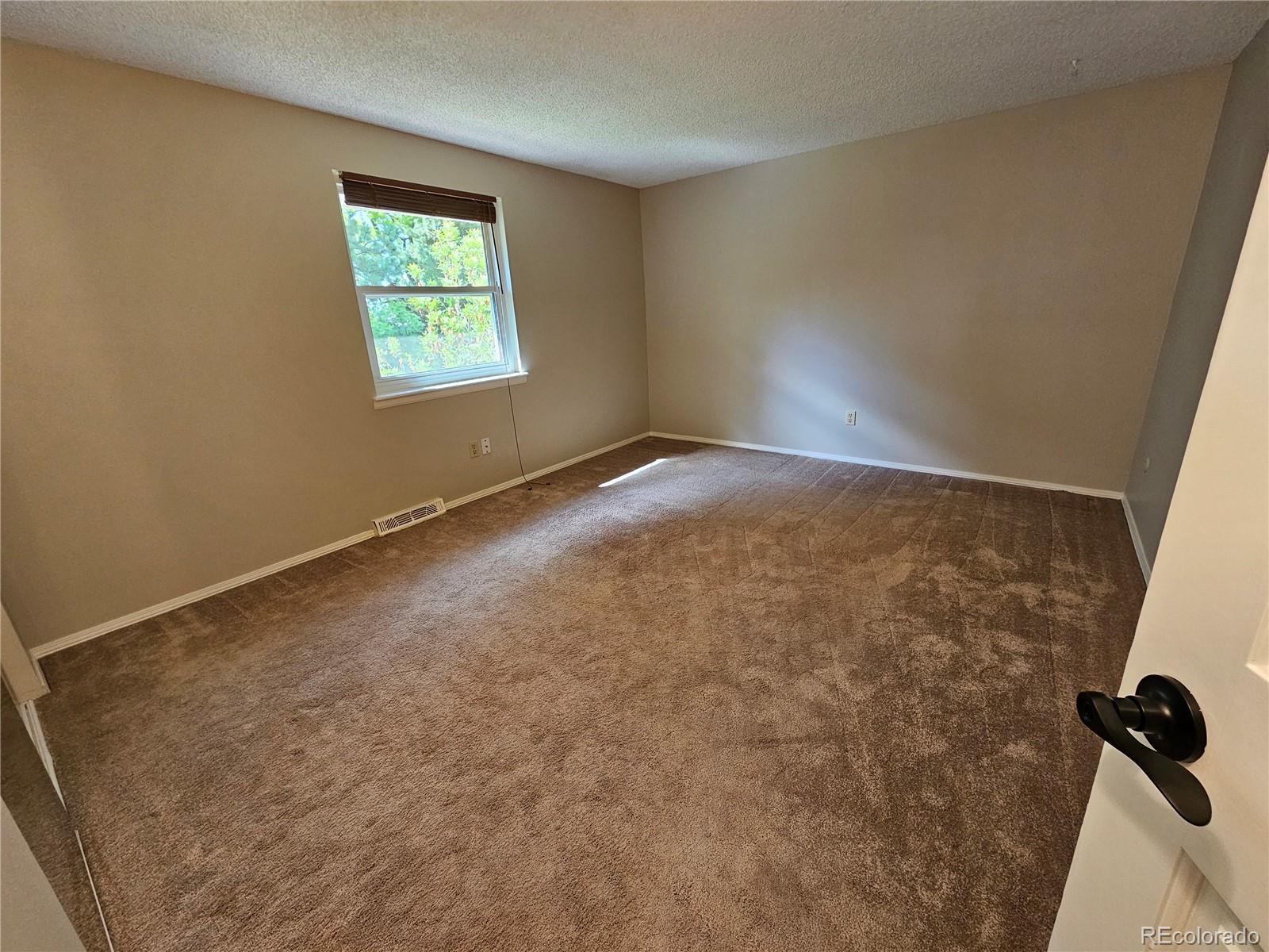 MLS Image #29 for 8401 e long avenue,centennial, Colorado