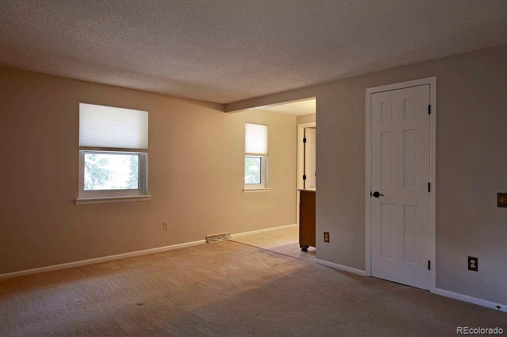 MLS Image #32 for 8401 e long avenue,centennial, Colorado