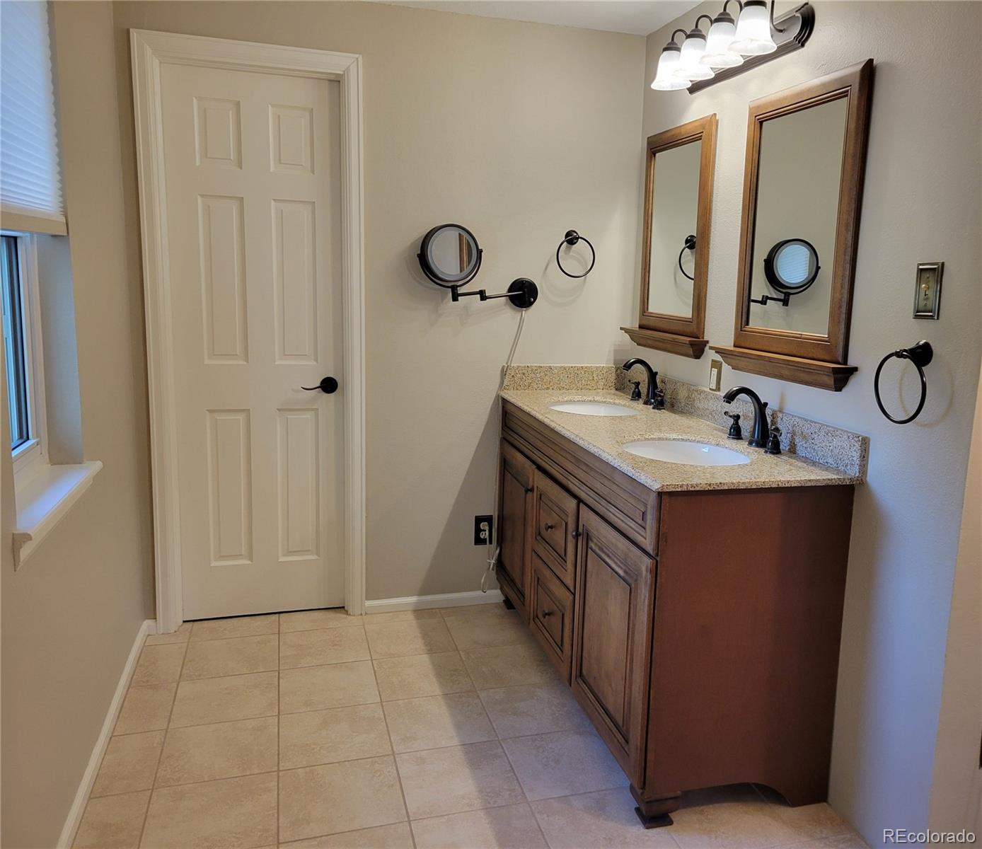 MLS Image #34 for 8401 e long avenue,centennial, Colorado