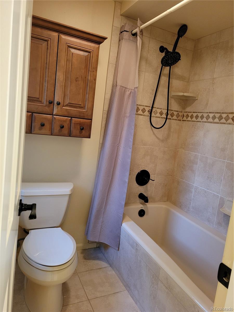 MLS Image #35 for 8401 e long avenue,centennial, Colorado