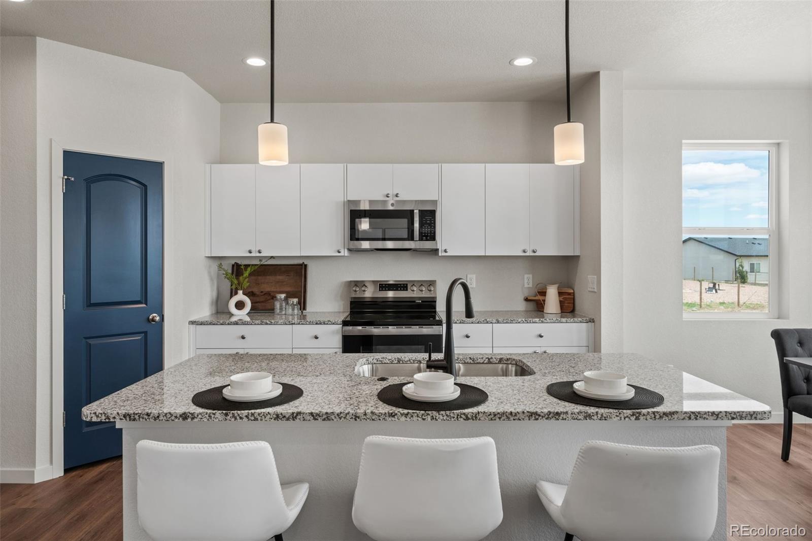 MLS Image #10 for 562 n bayview drive,pueblo west, Colorado
