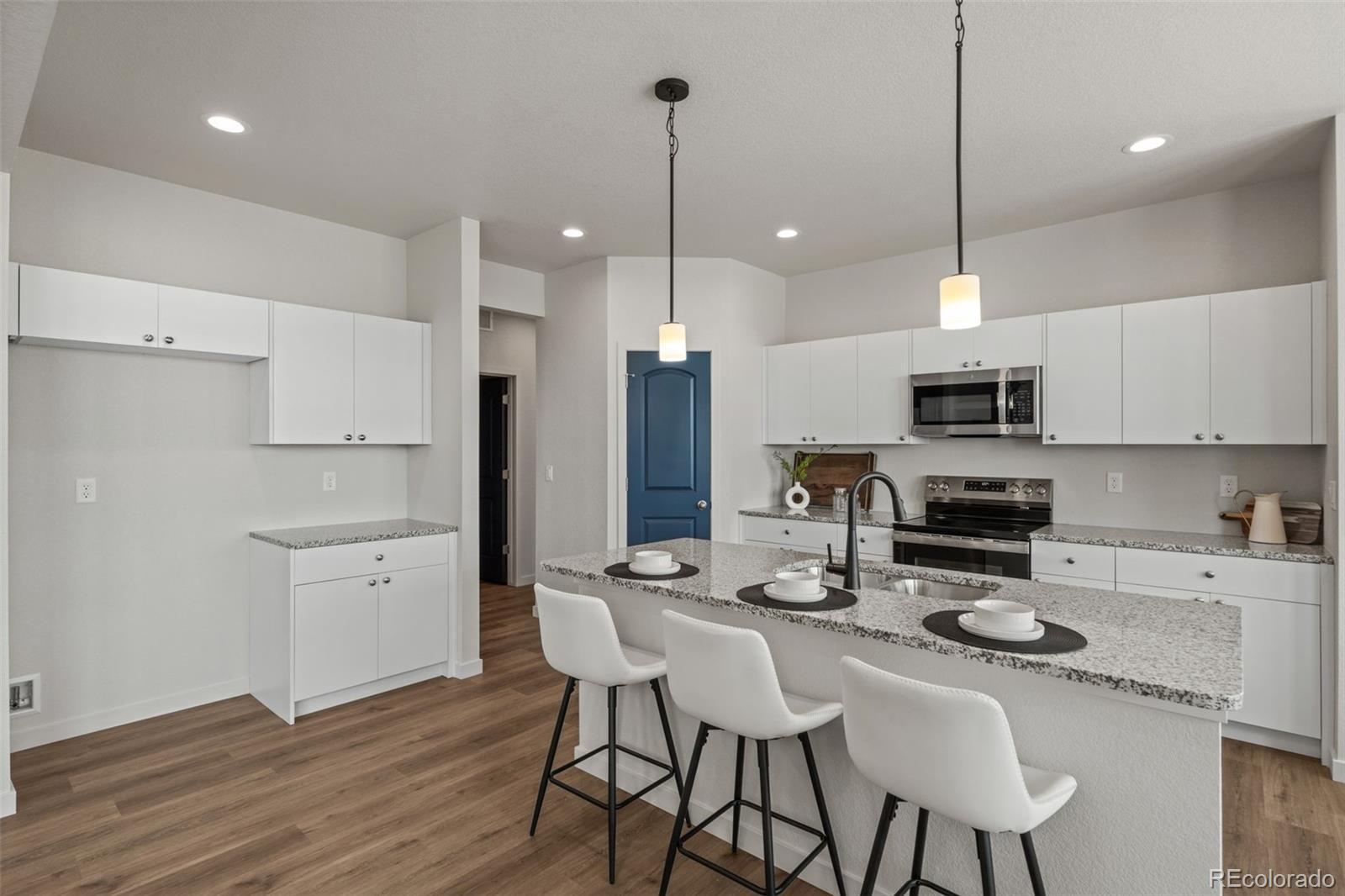 MLS Image #11 for 562 n bayview drive,pueblo west, Colorado