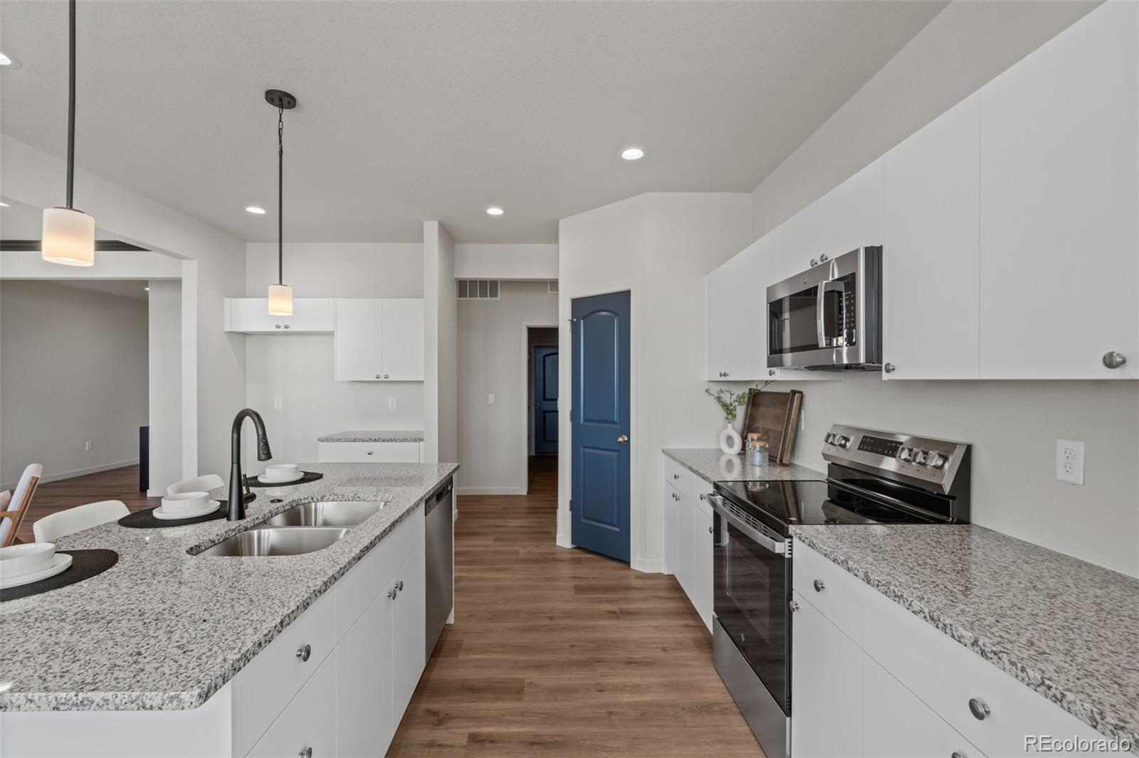 MLS Image #12 for 562 n bayview drive,pueblo west, Colorado