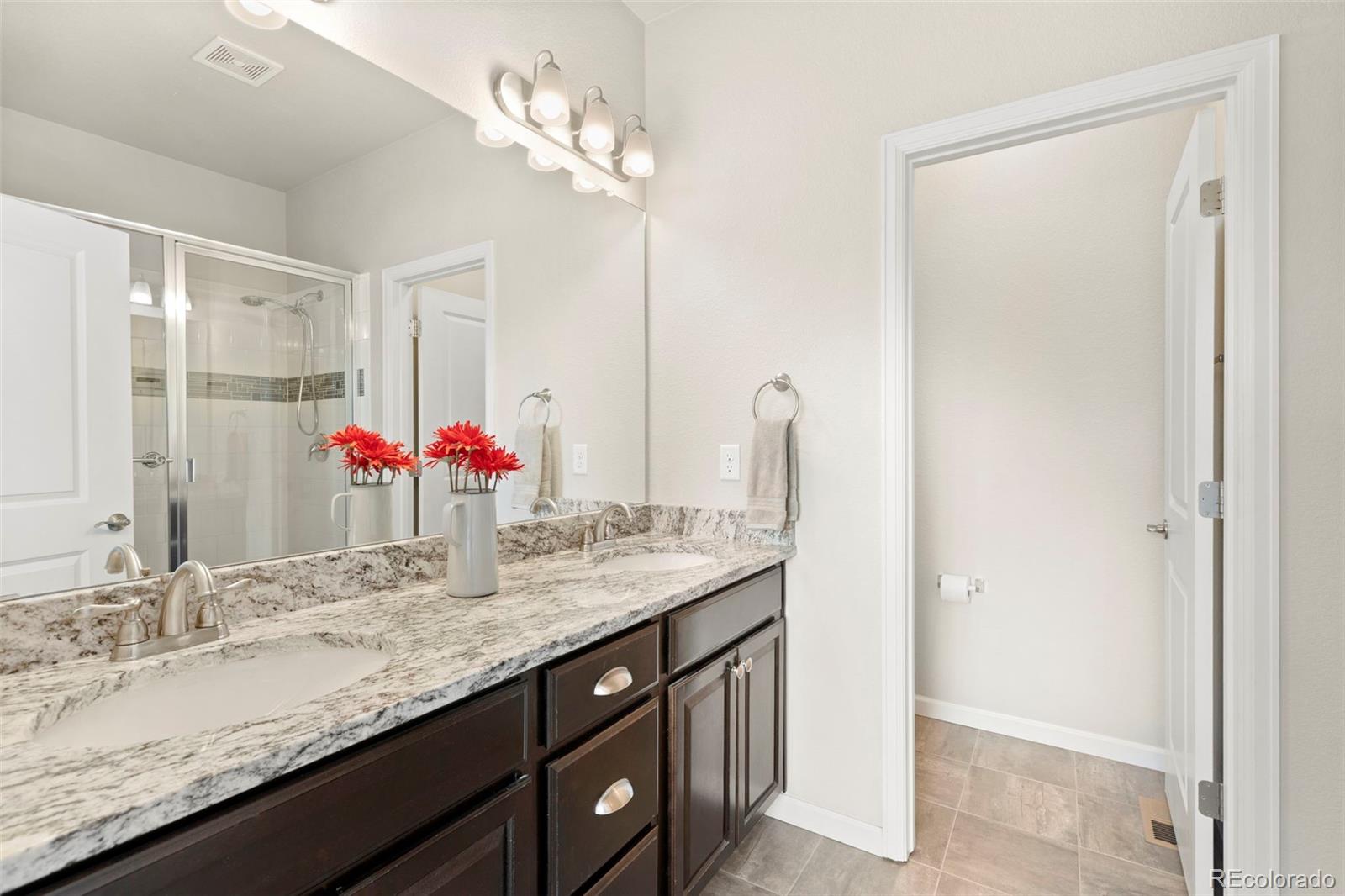 MLS Image #14 for 15526 w 64th loop a,arvada, Colorado