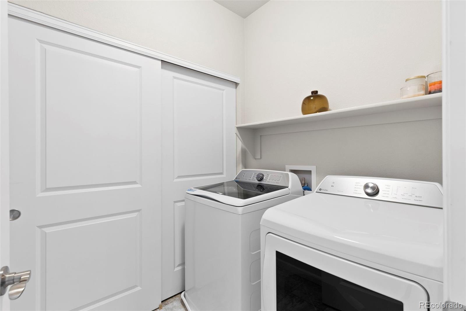 MLS Image #15 for 15526 w 64th loop a,arvada, Colorado