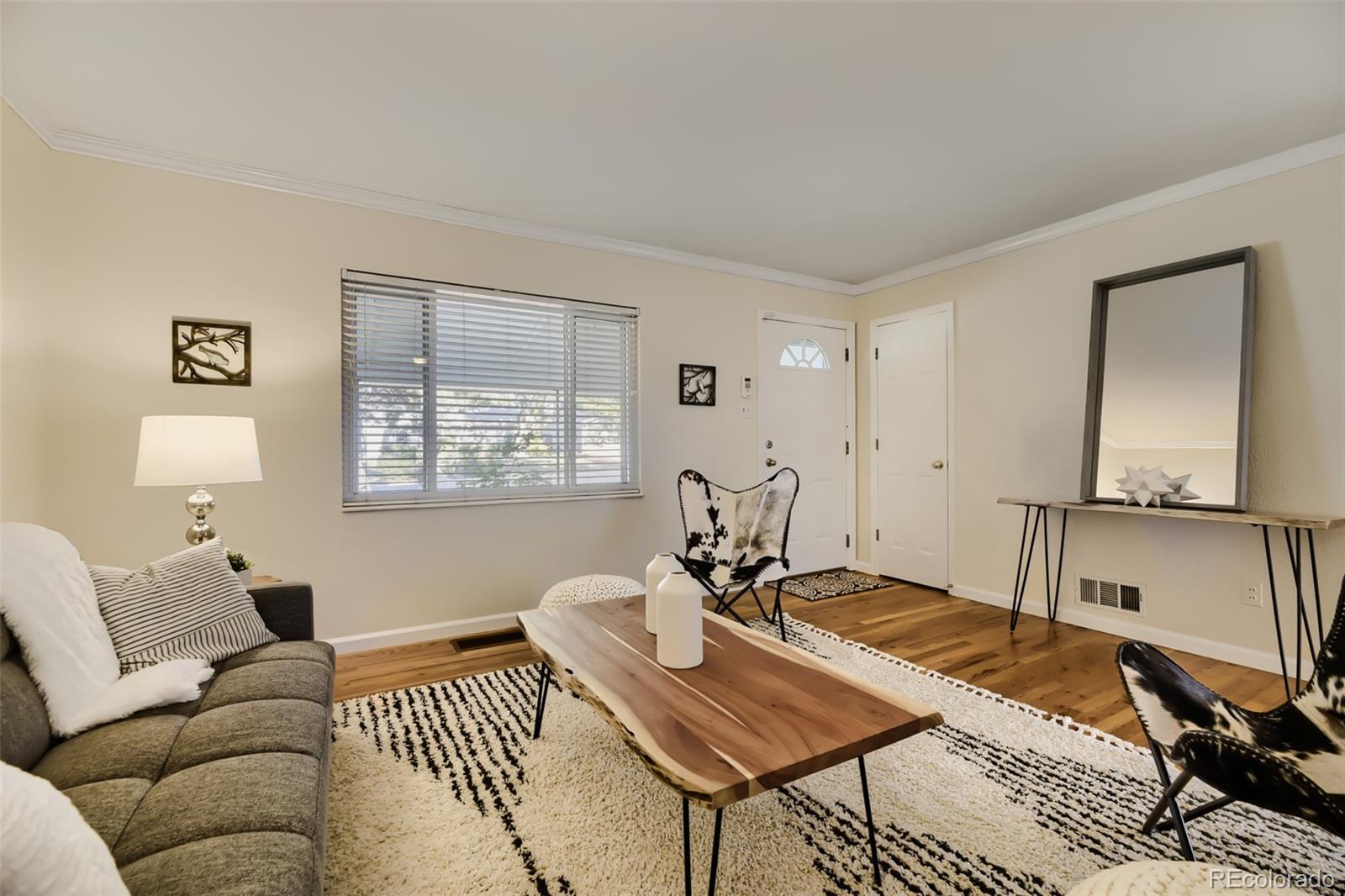 MLS Image #3 for 3343 s glencoe street,denver, Colorado