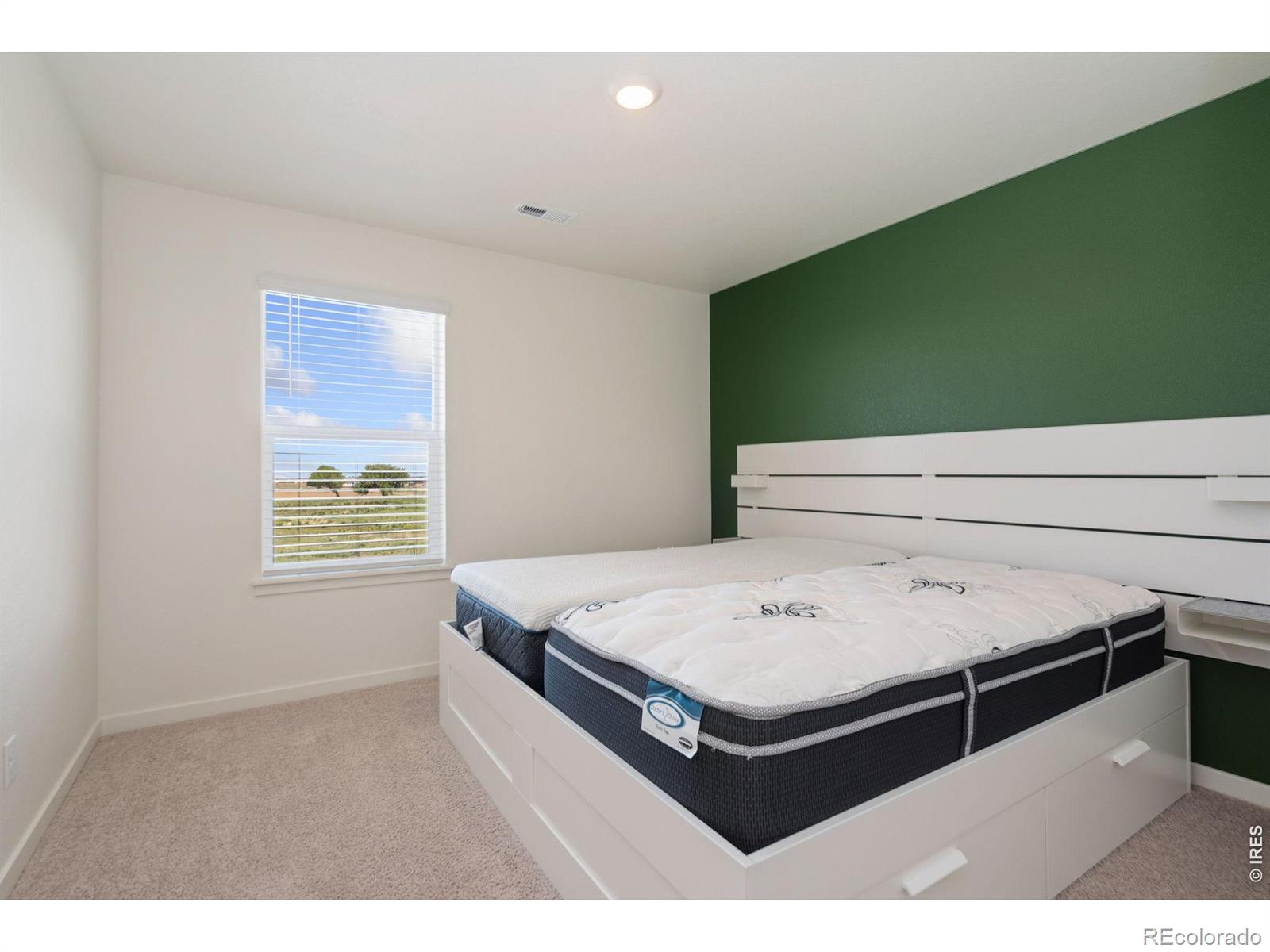 MLS Image #37 for 463  thrush place,johnstown, Colorado