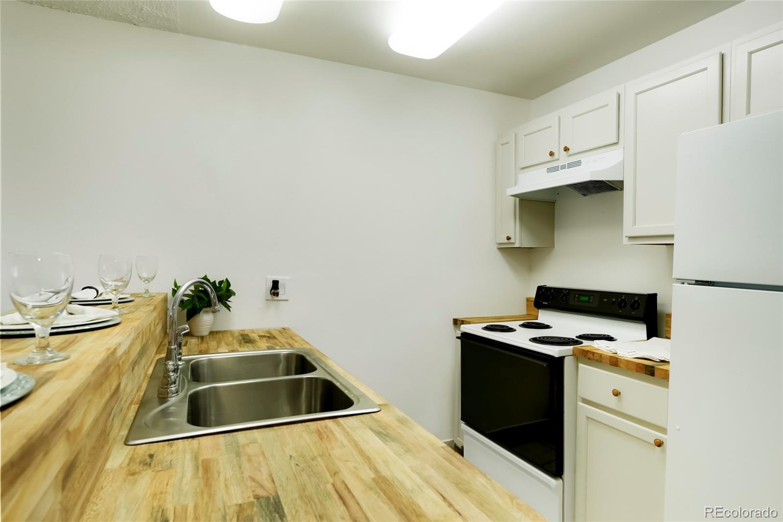 MLS Image #14 for 747 w 96th avenue,thornton, Colorado