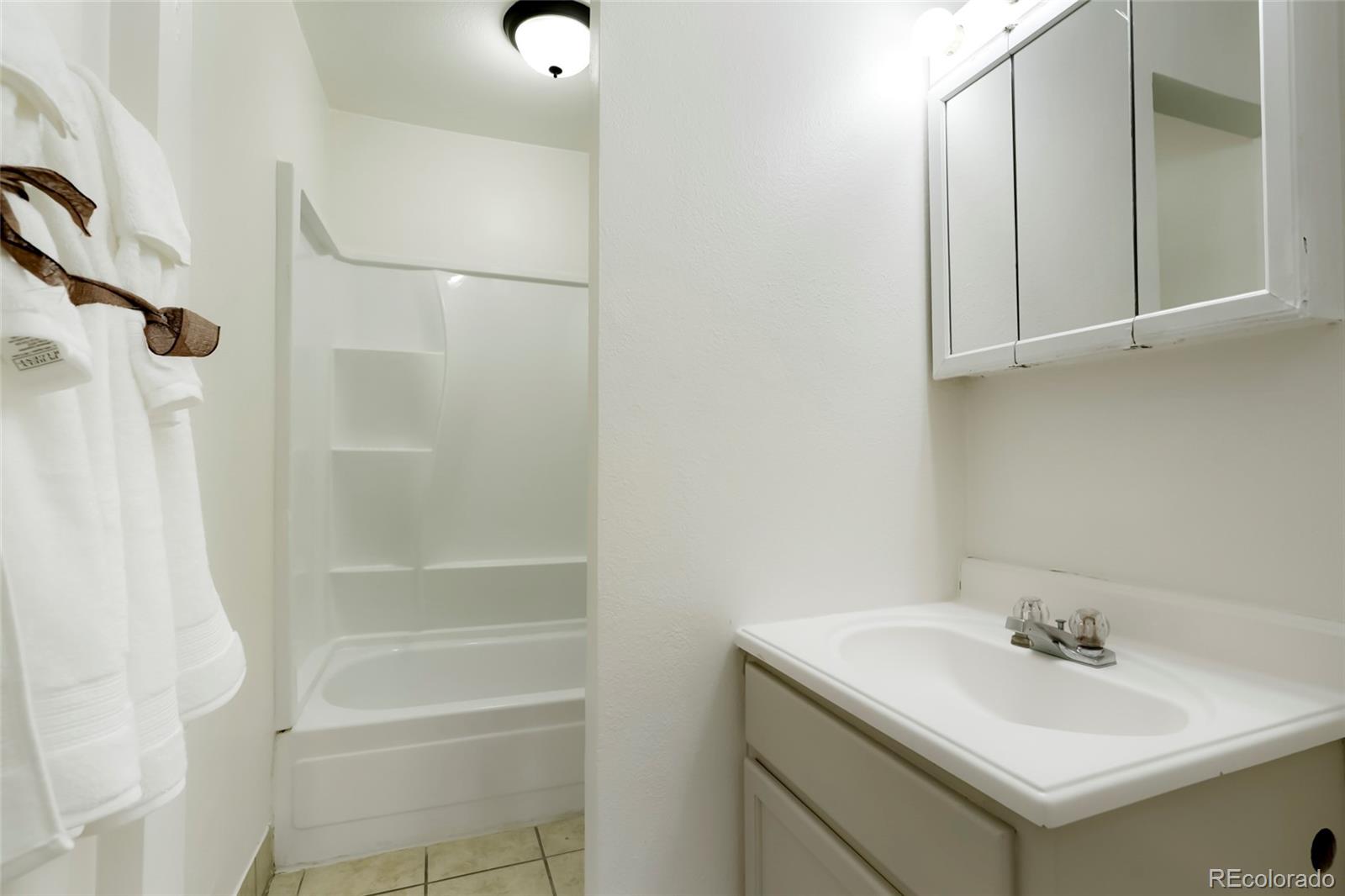 MLS Image #19 for 747 w 96th avenue,thornton, Colorado