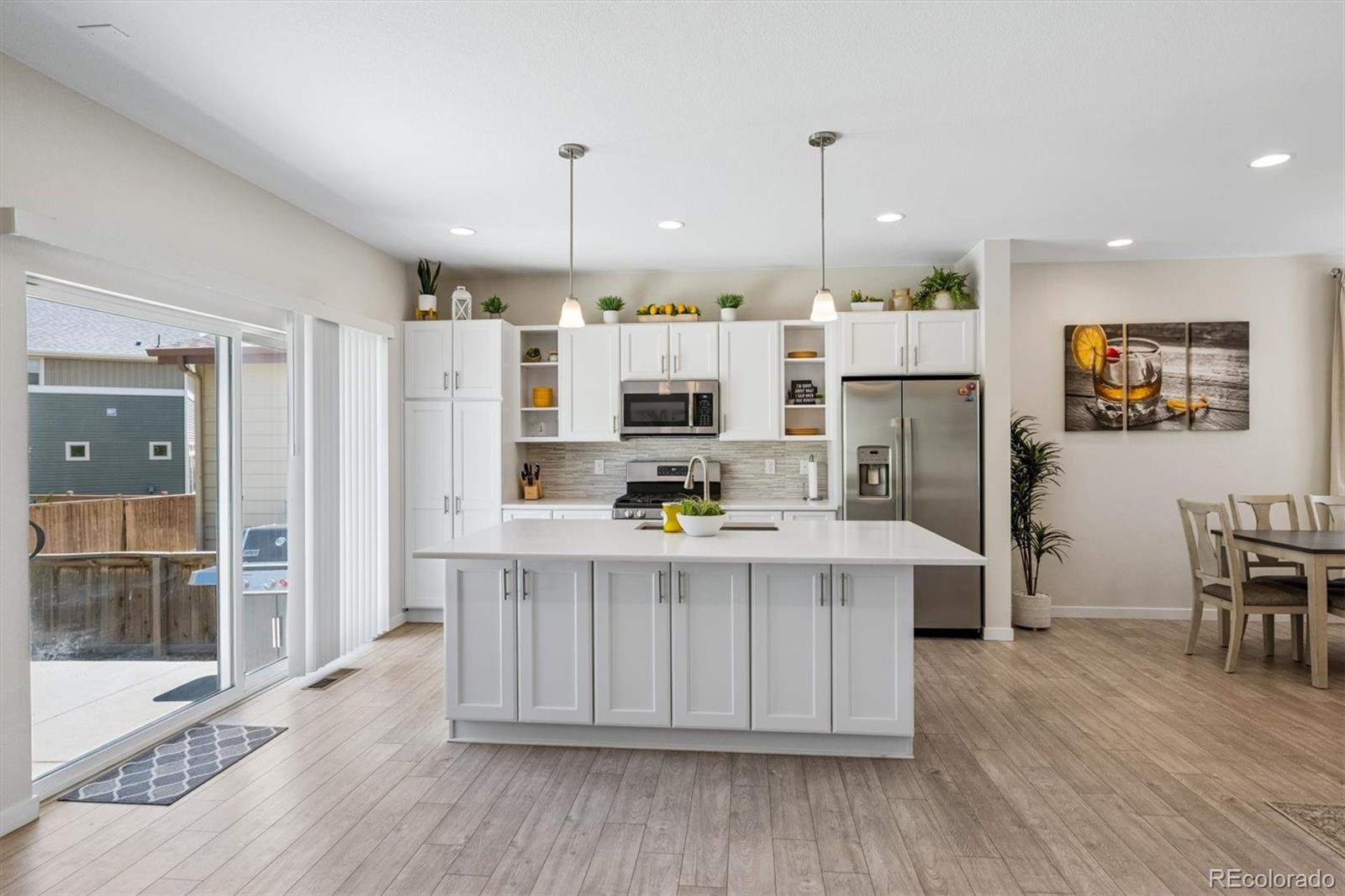MLS Image #10 for 10006  yampa street,commerce city, Colorado