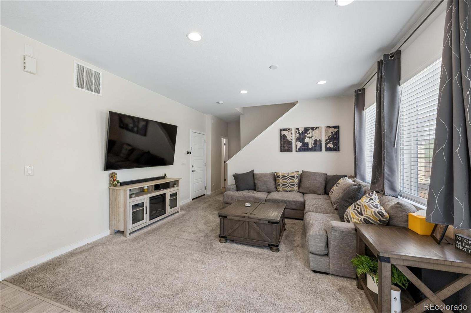 MLS Image #13 for 10006  yampa street,commerce city, Colorado