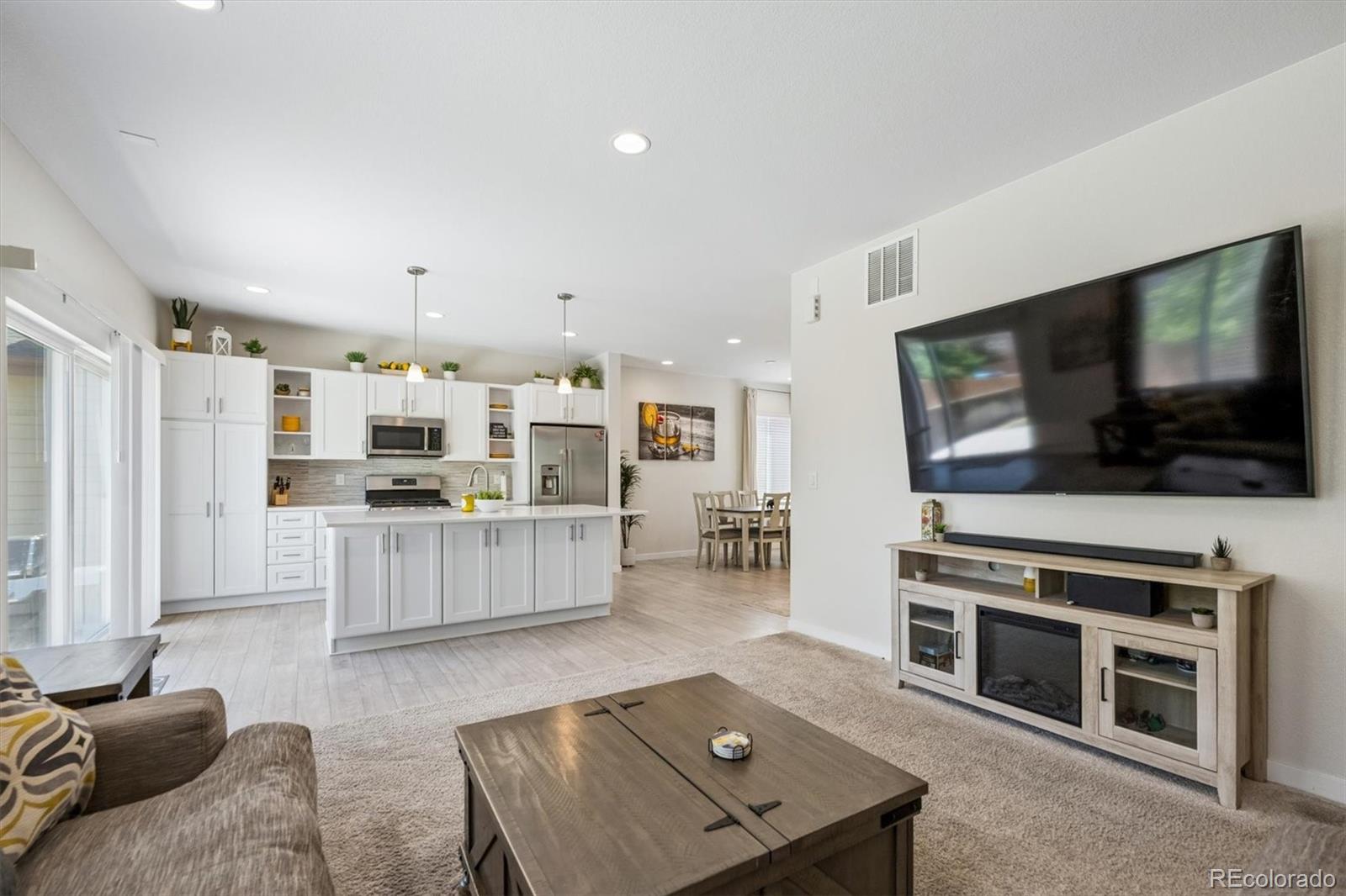 MLS Image #15 for 10006  yampa street,commerce city, Colorado