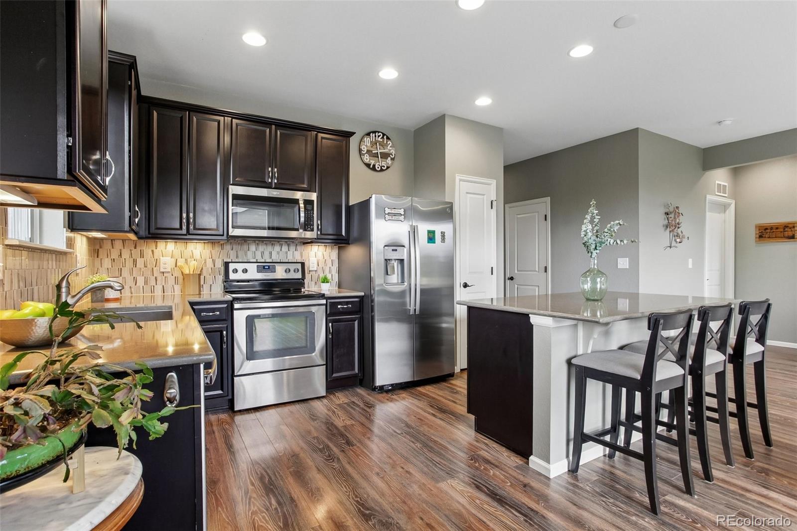 MLS Image #6 for 6956  isabell street,arvada, Colorado