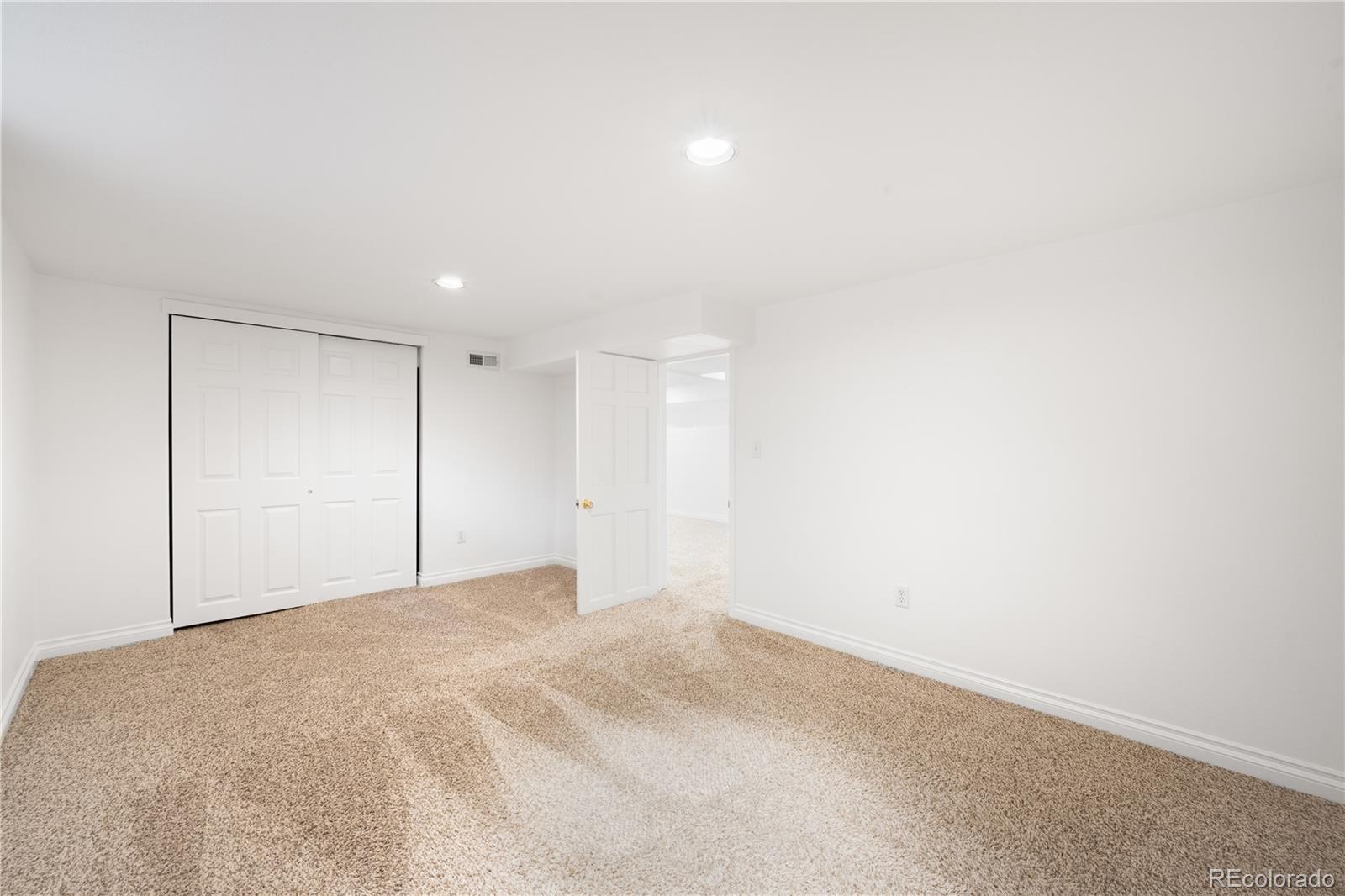 MLS Image #24 for 1288 s lincoln street,denver, Colorado