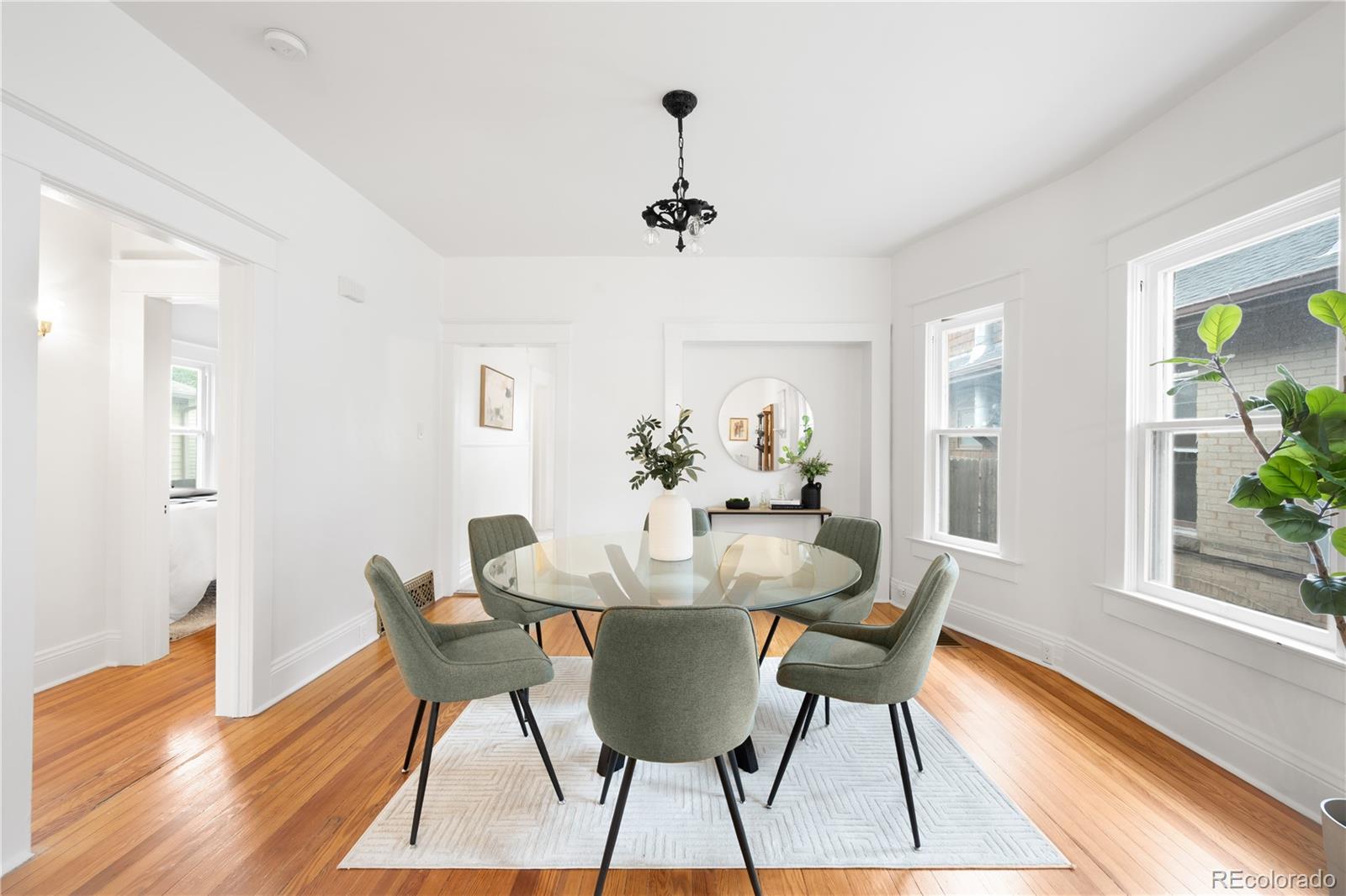 MLS Image #7 for 1288 s lincoln street,denver, Colorado