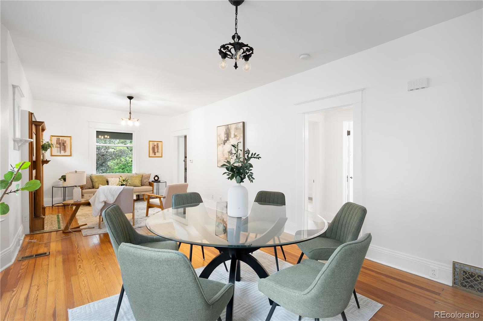 MLS Image #8 for 1288 s lincoln street,denver, Colorado