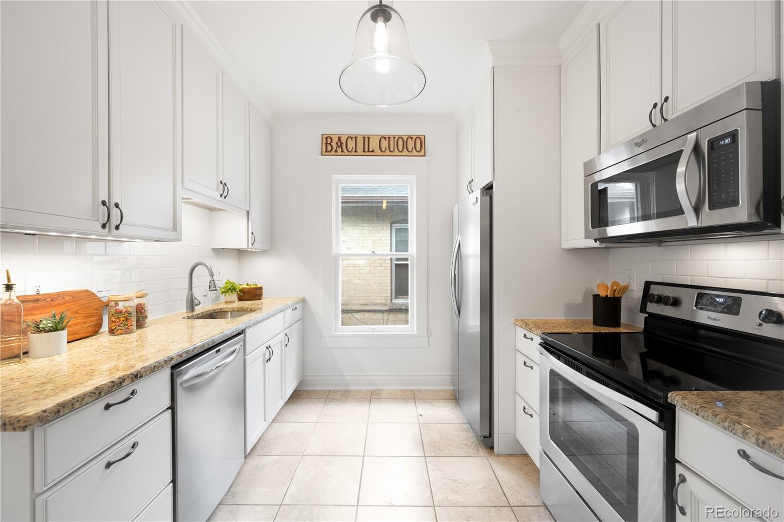 MLS Image #9 for 1288 s lincoln street,denver, Colorado