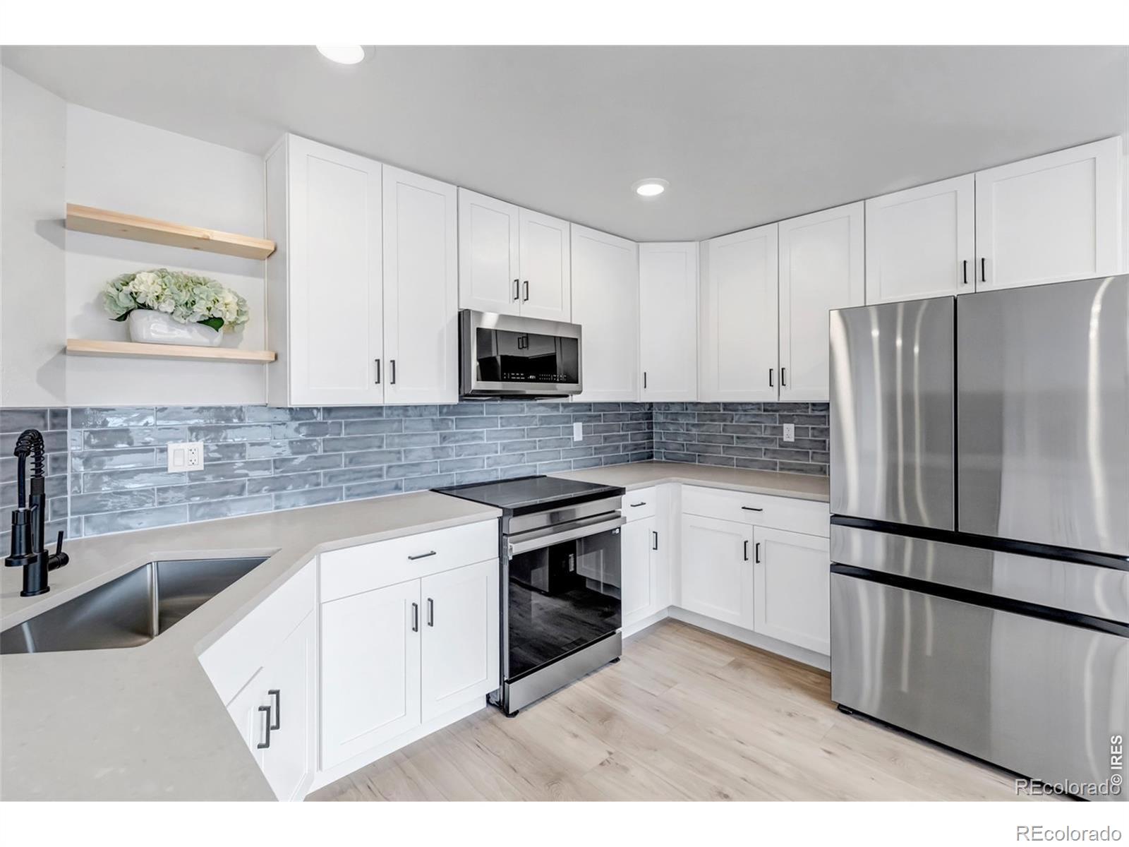MLS Image #10 for 16859 e prentice circle,centennial, Colorado