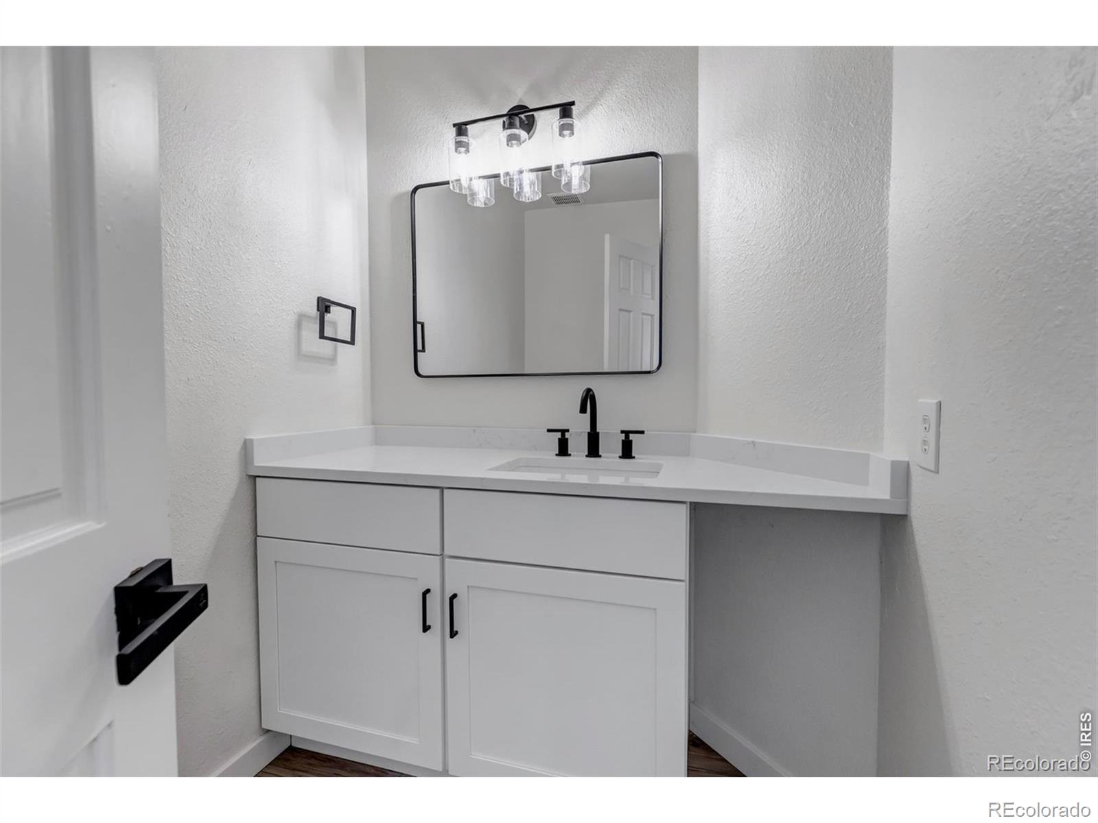 MLS Image #17 for 16859 e prentice circle,centennial, Colorado