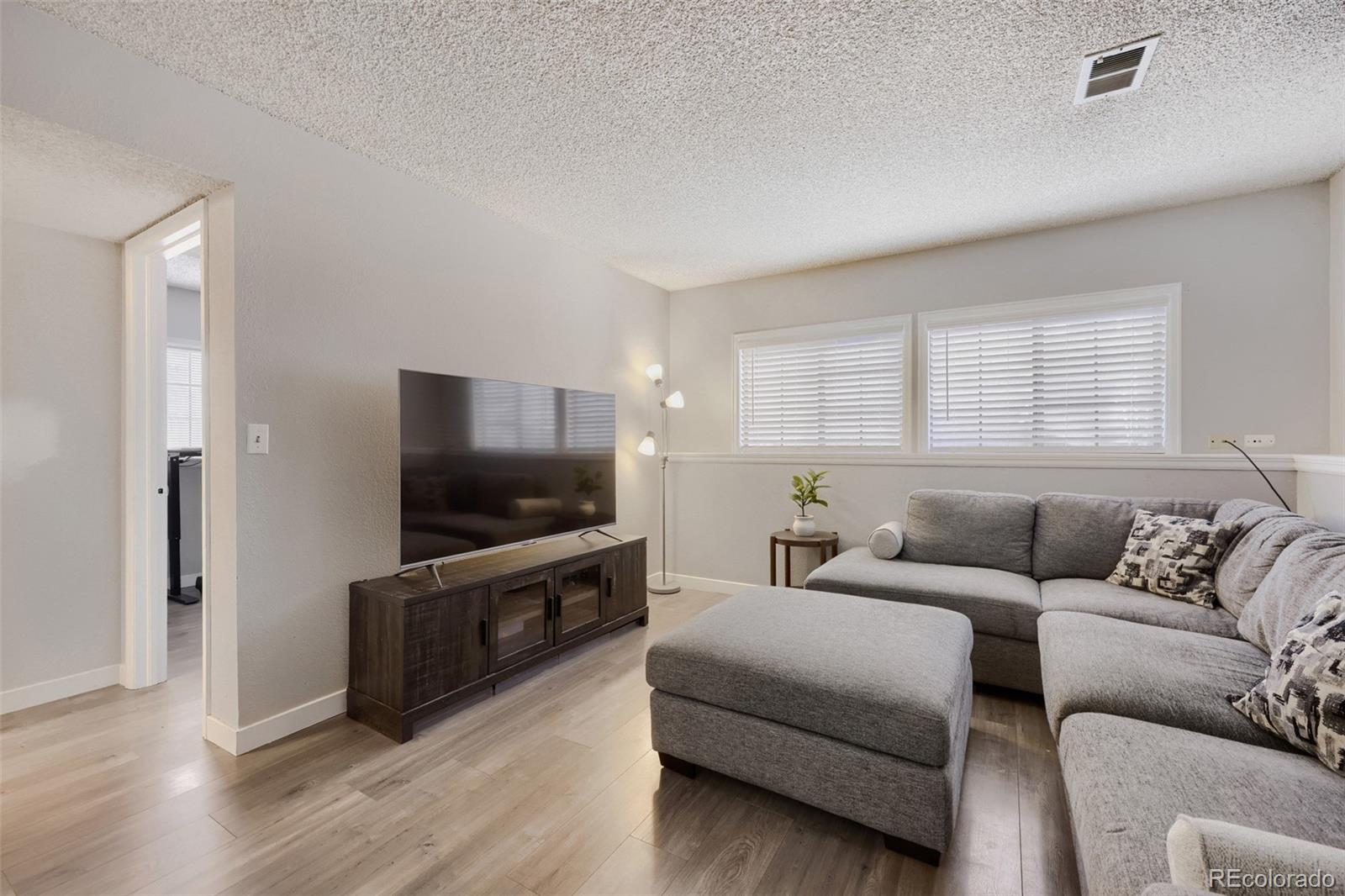 MLS Image #17 for 16283 e oxford drive,aurora, Colorado