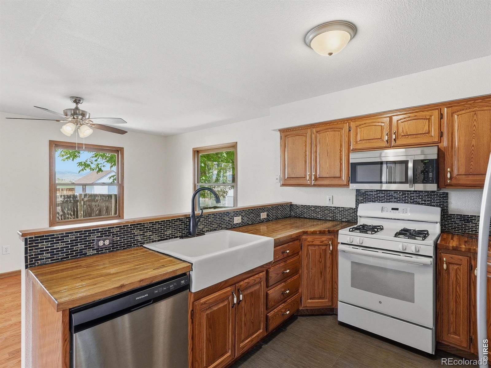 MLS Image #18 for 101  sioux drive,berthoud, Colorado