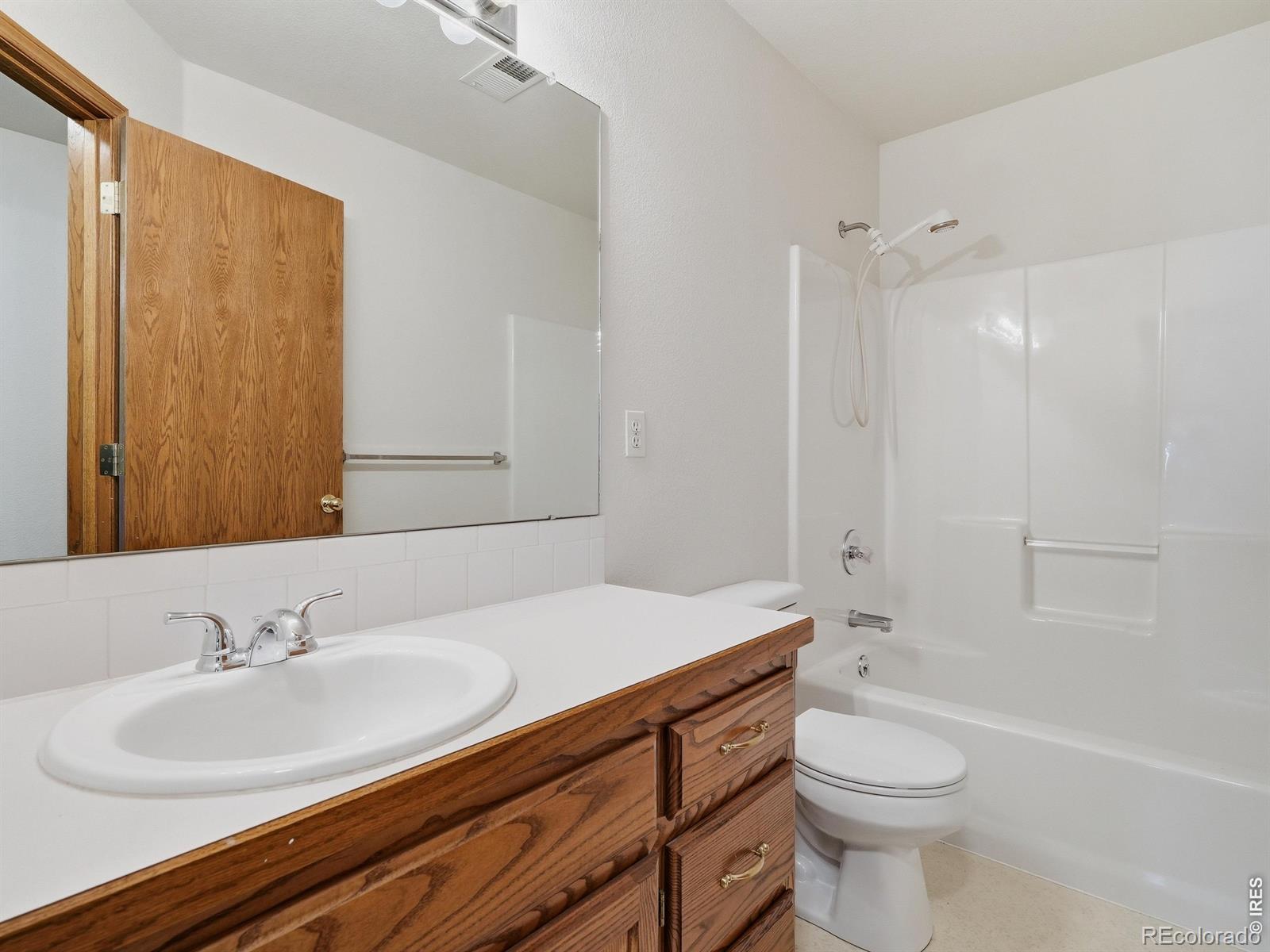 MLS Image #31 for 101  sioux drive,berthoud, Colorado