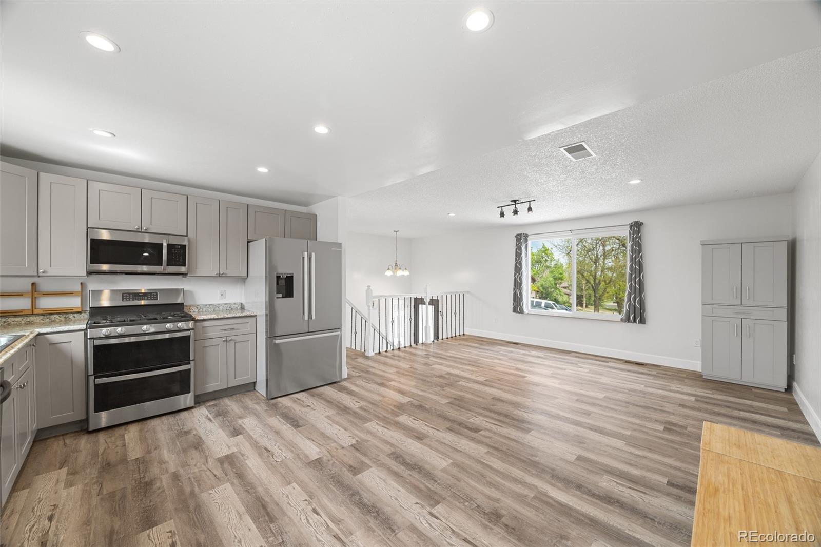 MLS Image #5 for 16023 e eastman place,aurora, Colorado