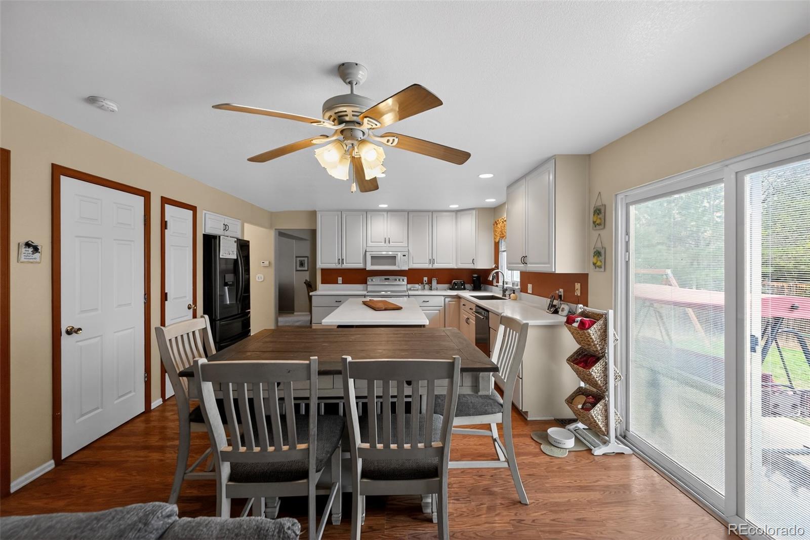 MLS Image #12 for 19018 e ithaca drive,aurora, Colorado