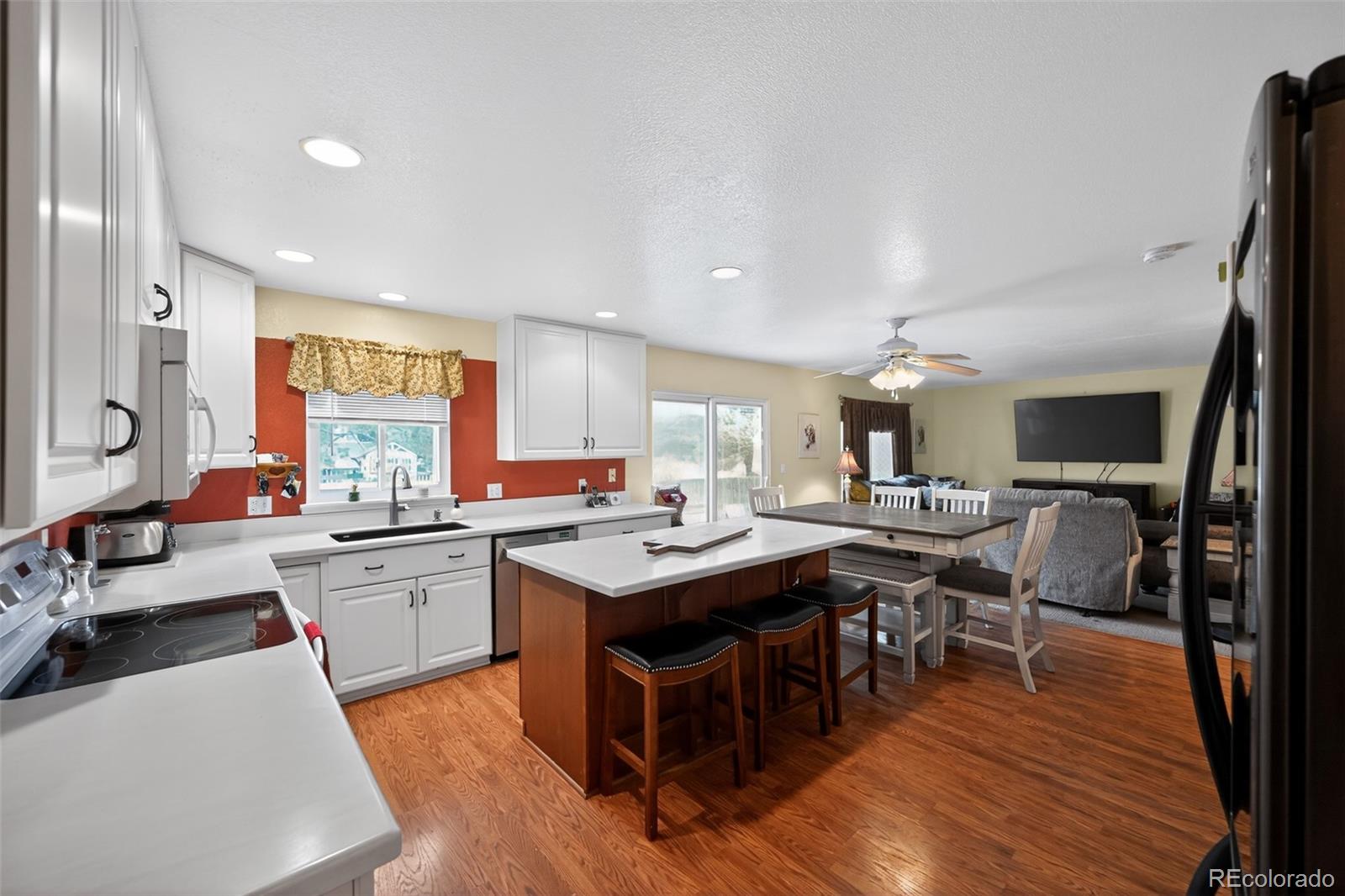 MLS Image #4 for 19018 e ithaca drive,aurora, Colorado