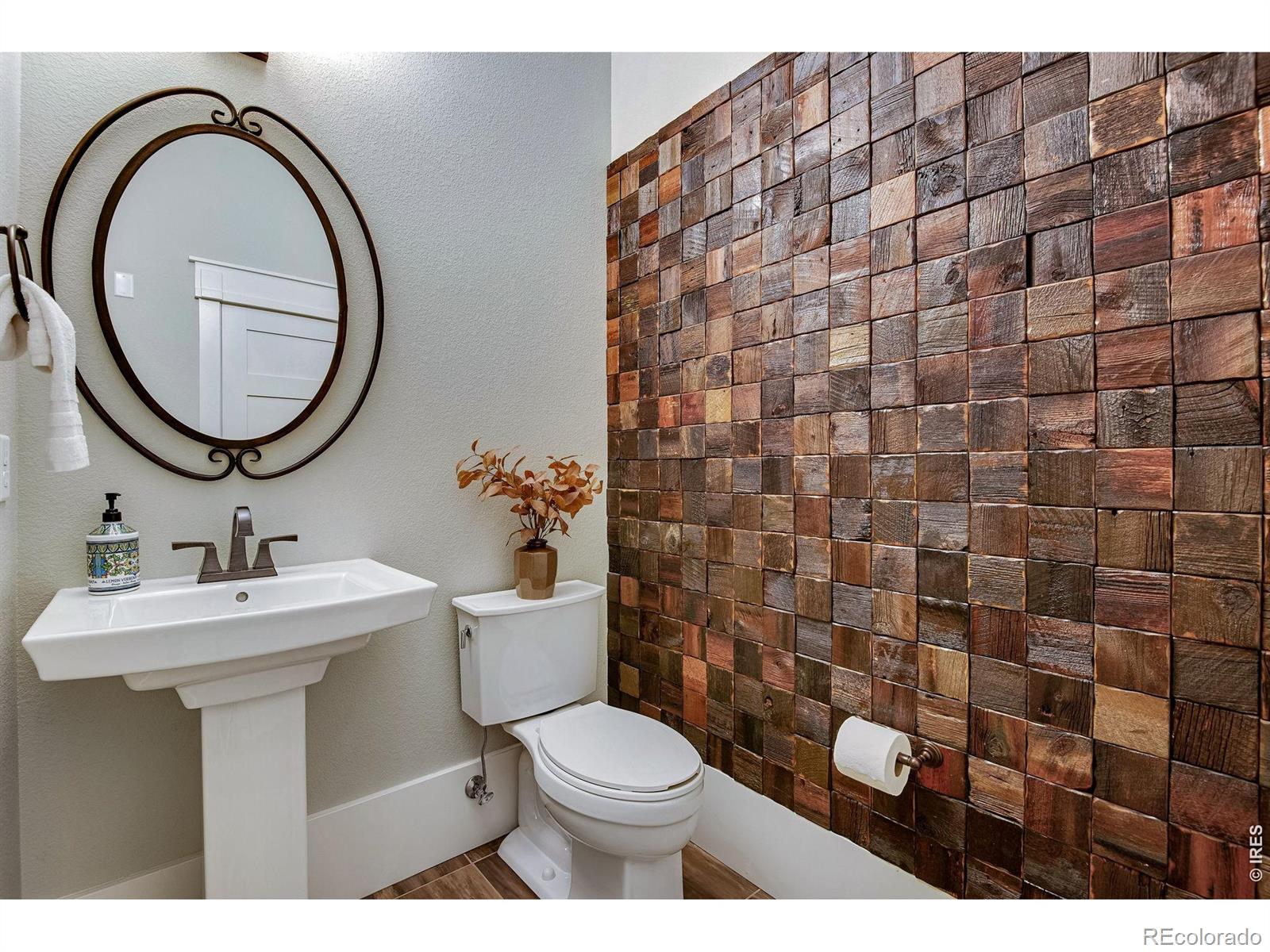 MLS Image #5 for 712  centre avenue,fort collins, Colorado