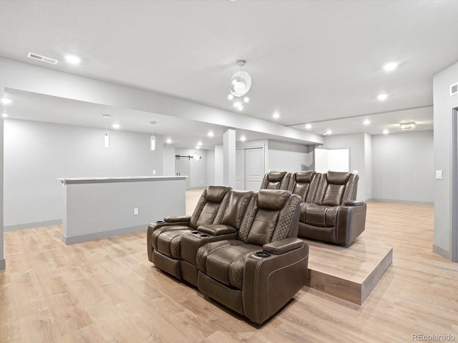 MLS Image #29 for 982  high point trail,elizabeth, Colorado