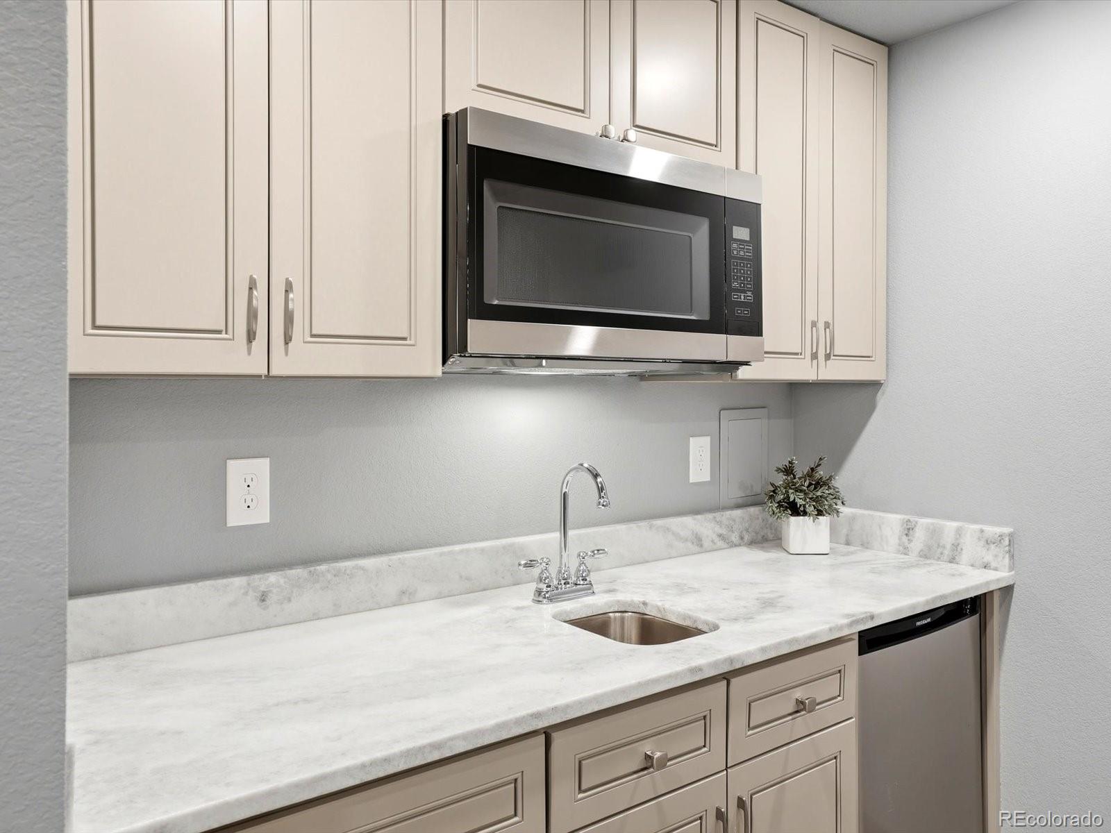 MLS Image #37 for 982  high point trail,elizabeth, Colorado