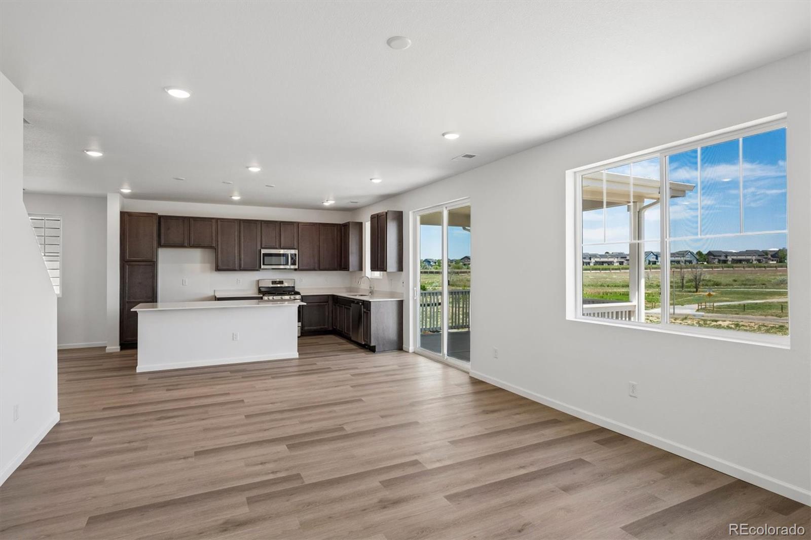 MLS Image #11 for 444 s rifle street,aurora, Colorado