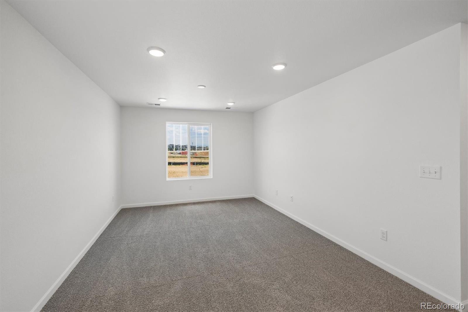 MLS Image #13 for 444 s rifle street,aurora, Colorado