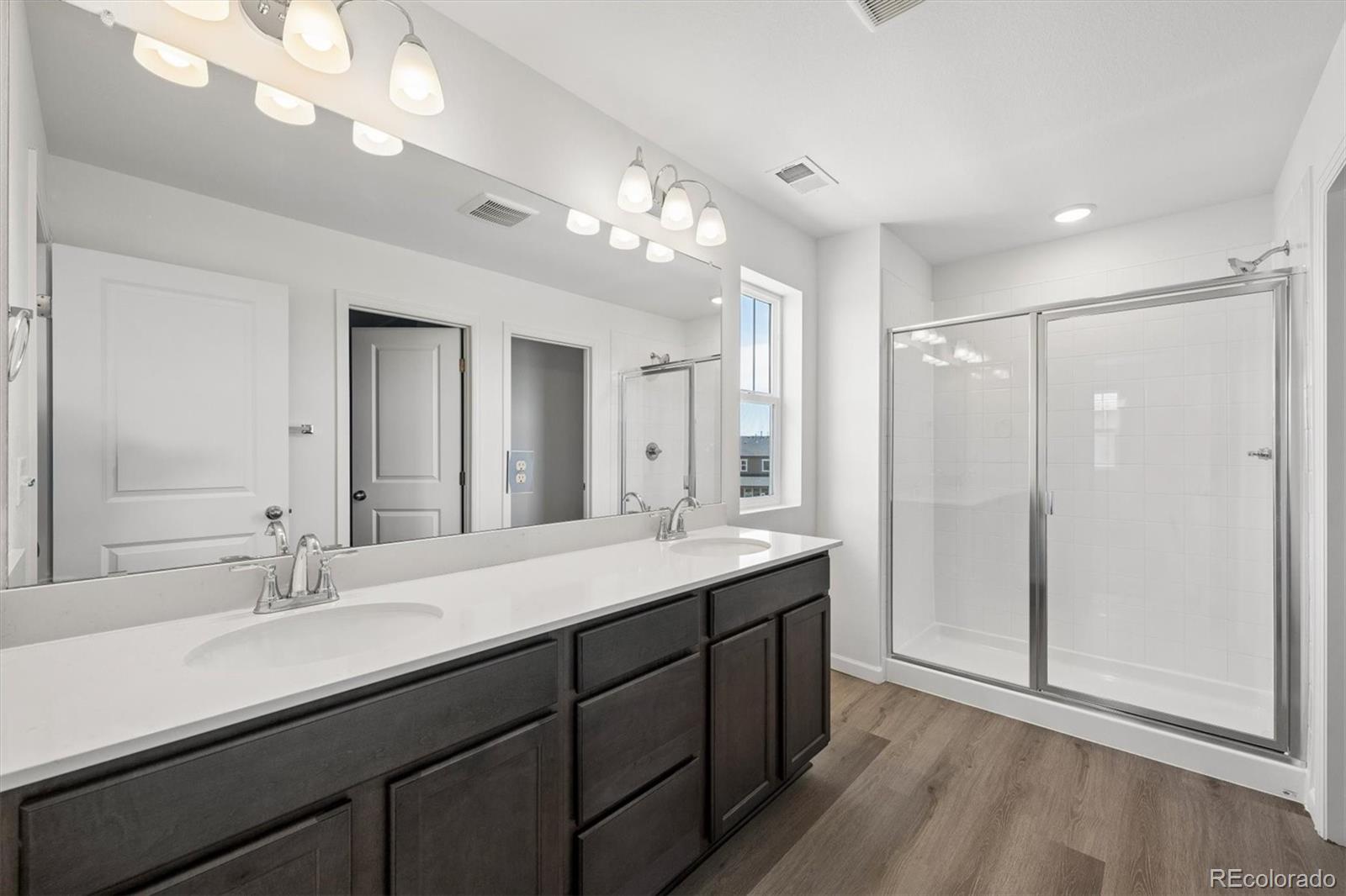MLS Image #19 for 444 s rifle street,aurora, Colorado