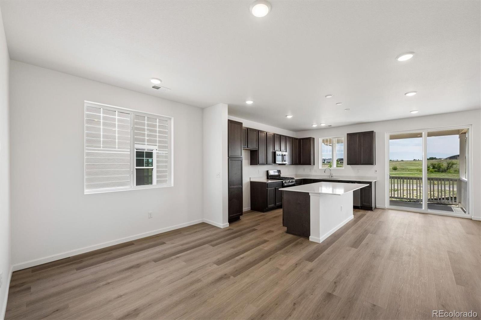 MLS Image #5 for 444 s rifle street,aurora, Colorado