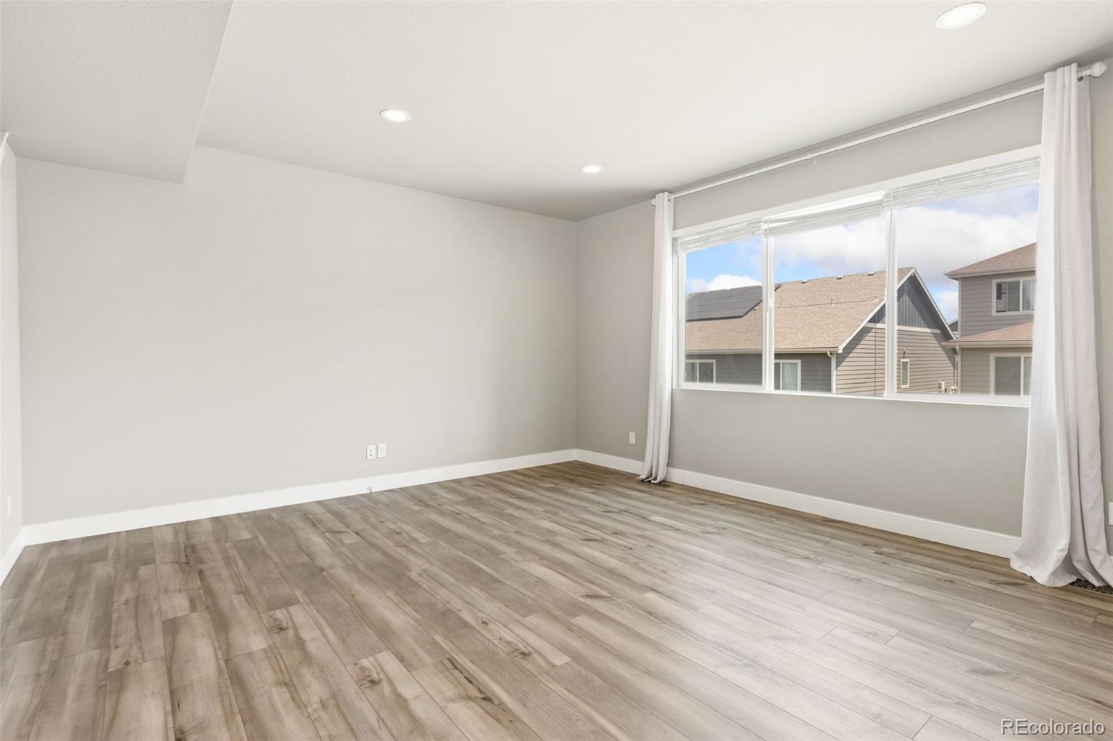 MLS Image #2 for 1106  103rd avenue court,greeley, Colorado