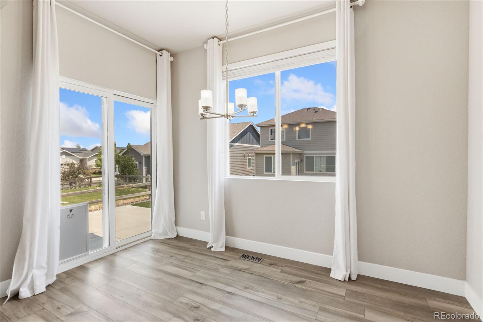 MLS Image #4 for 1106  103rd avenue court,greeley, Colorado