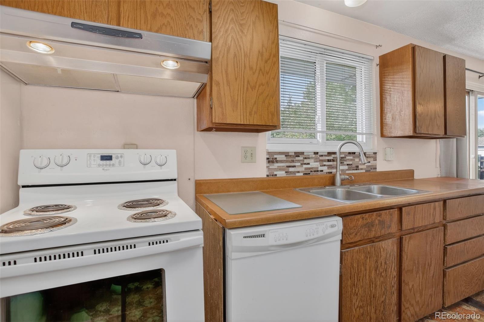 MLS Image #10 for 3162 w 10th avenue place,broomfield, Colorado