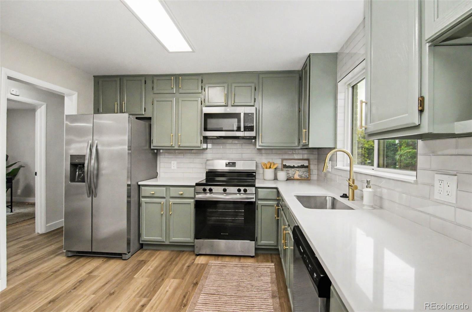 MLS Image #11 for 4733 s newton street,littleton, Colorado