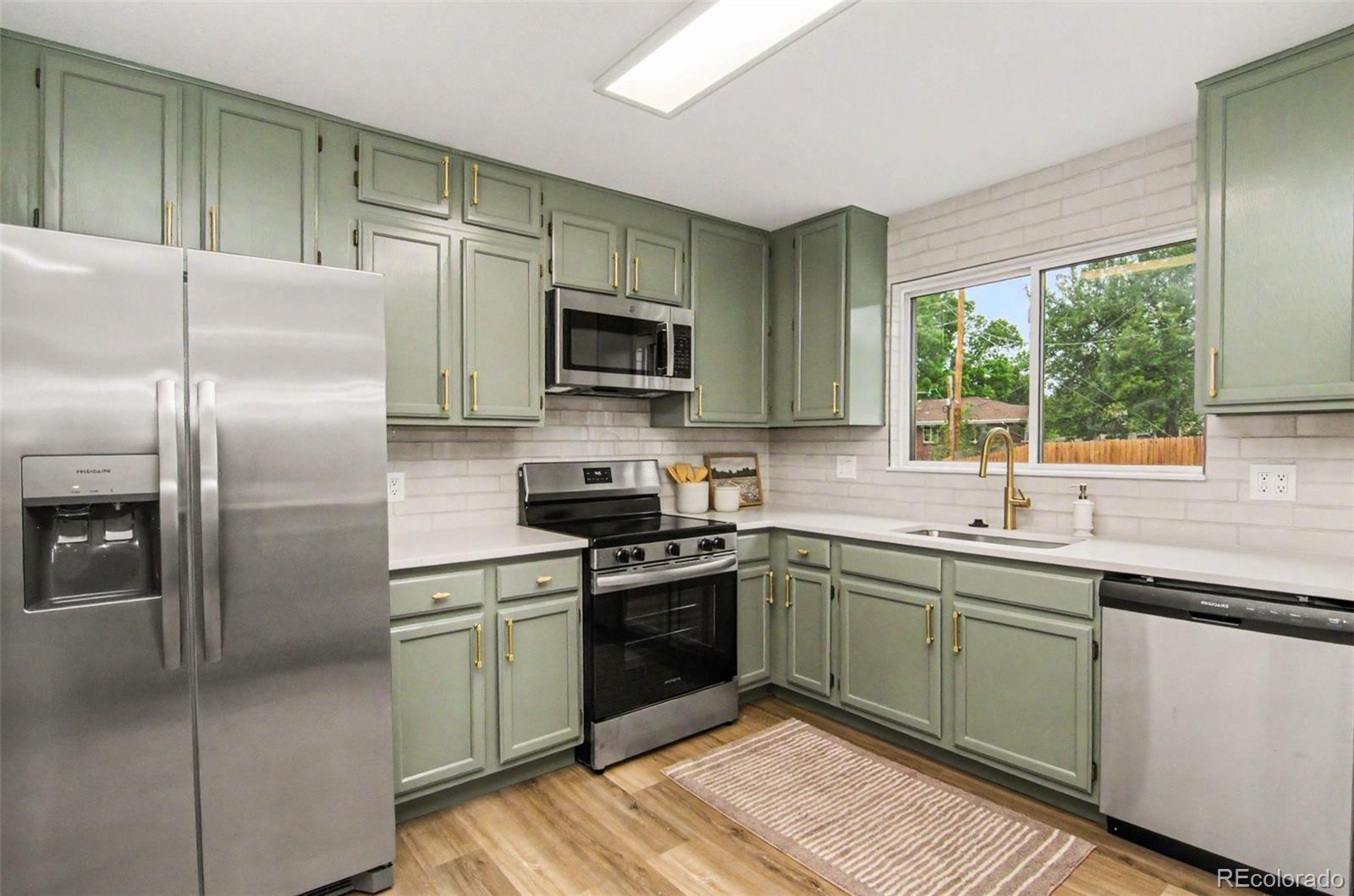 MLS Image #13 for 4733 s newton street,littleton, Colorado