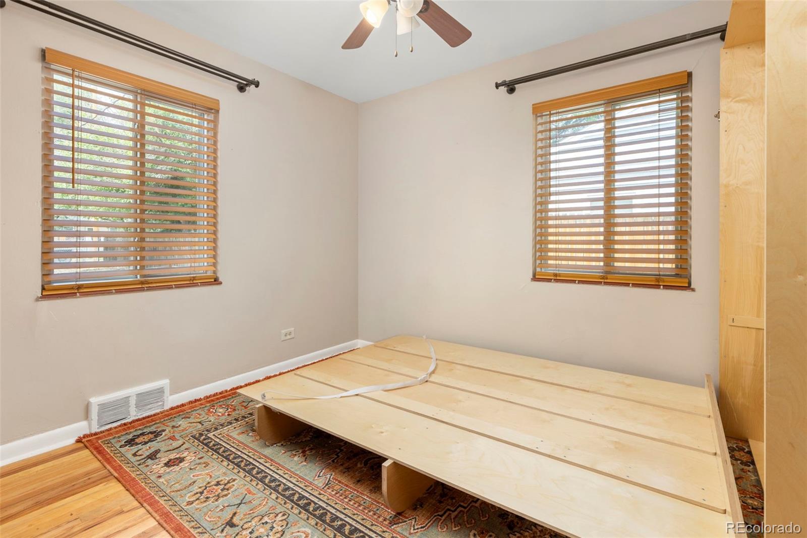 MLS Image #15 for 921  yates street,denver, Colorado